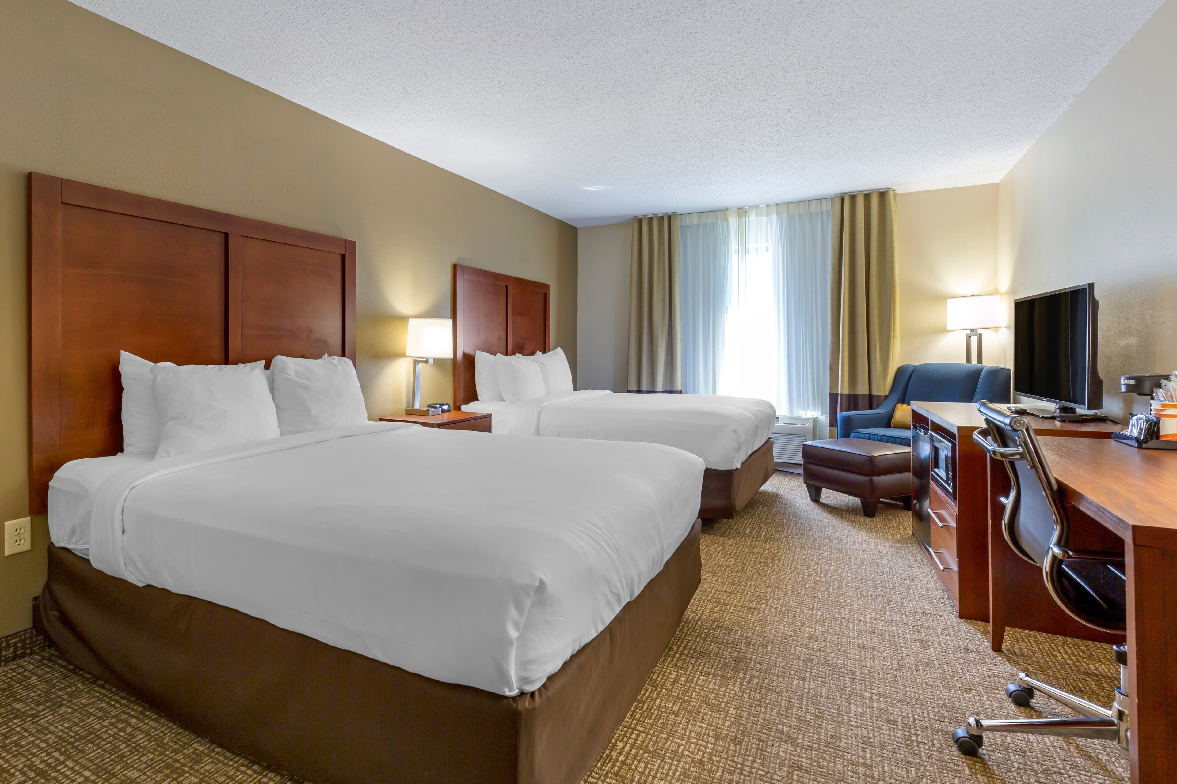 Comfort Inn & Suites Cambridge — 10