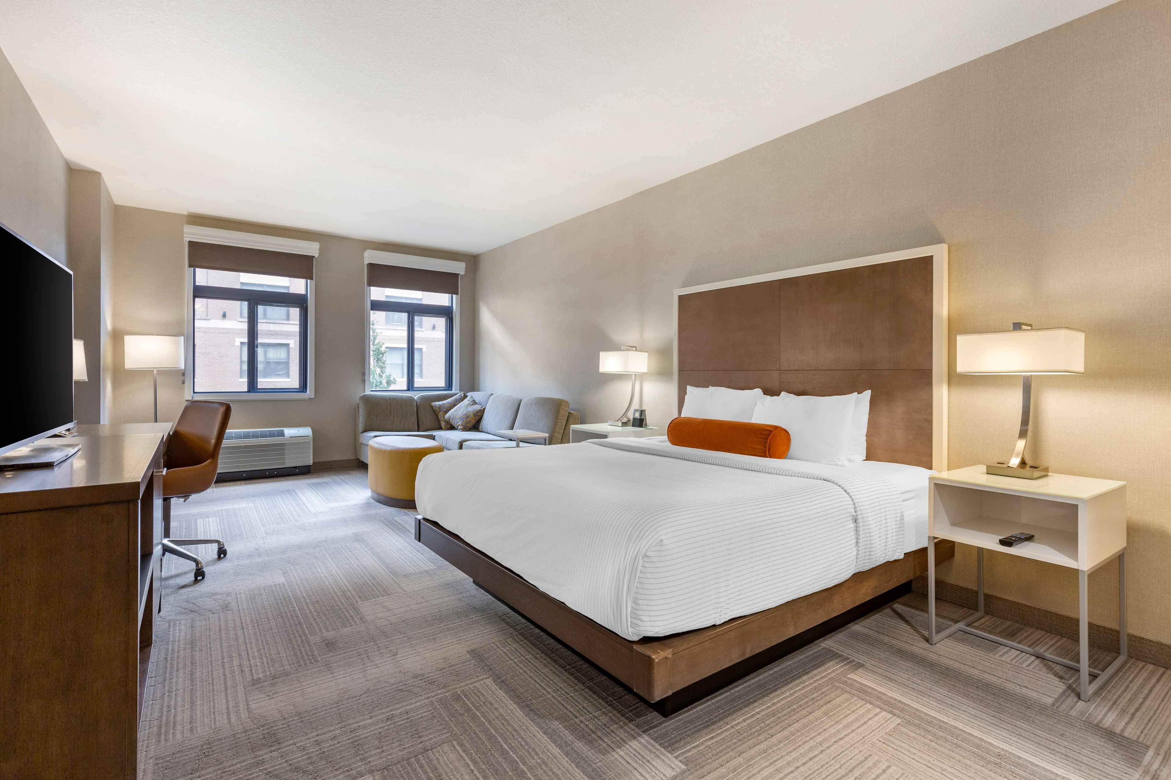 Cambria Hotel Rockville - Image 2