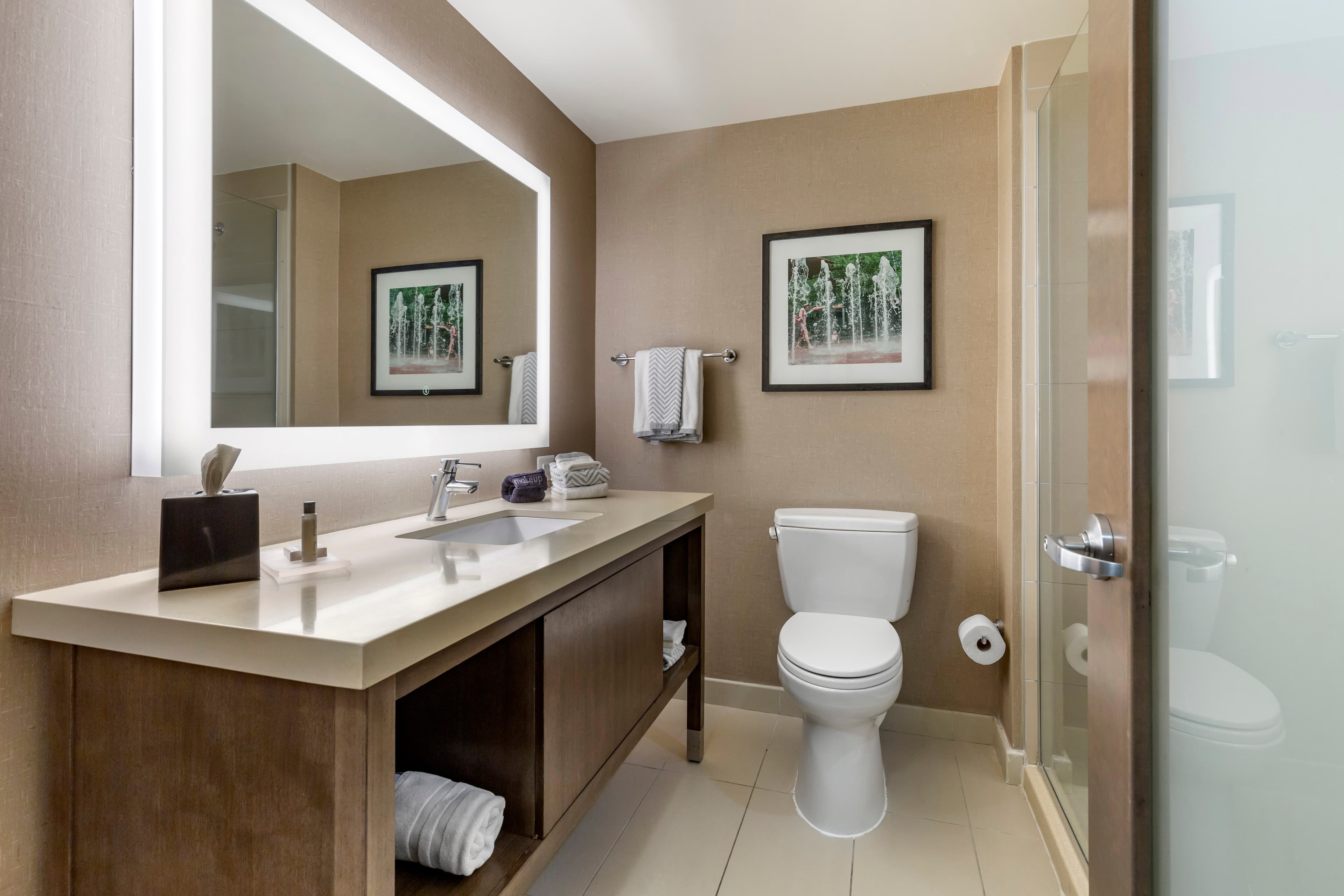 Cambria Hotel Rockville — 25