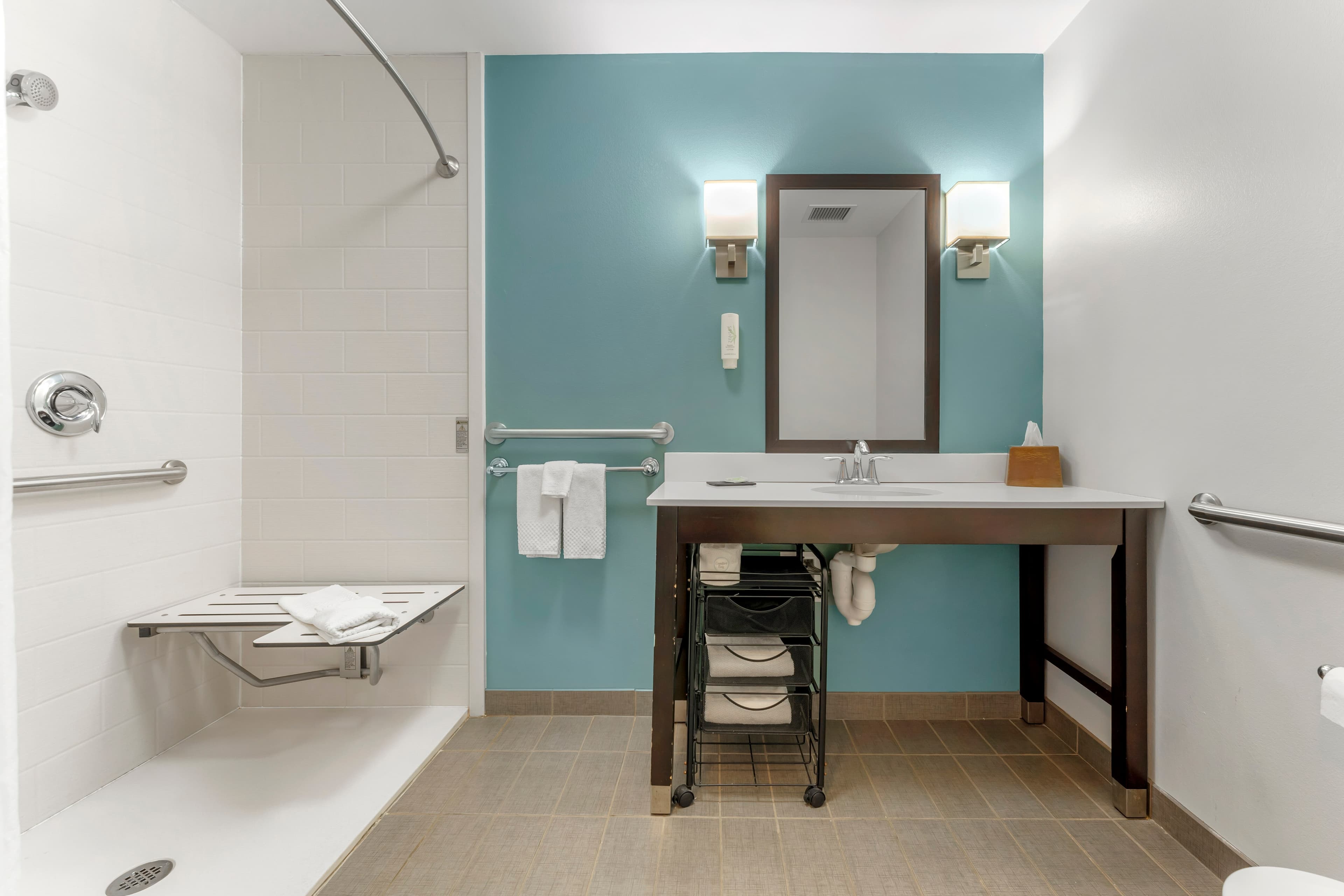 Sleep Inn & Suites Cumberland-LaVale - Image 5