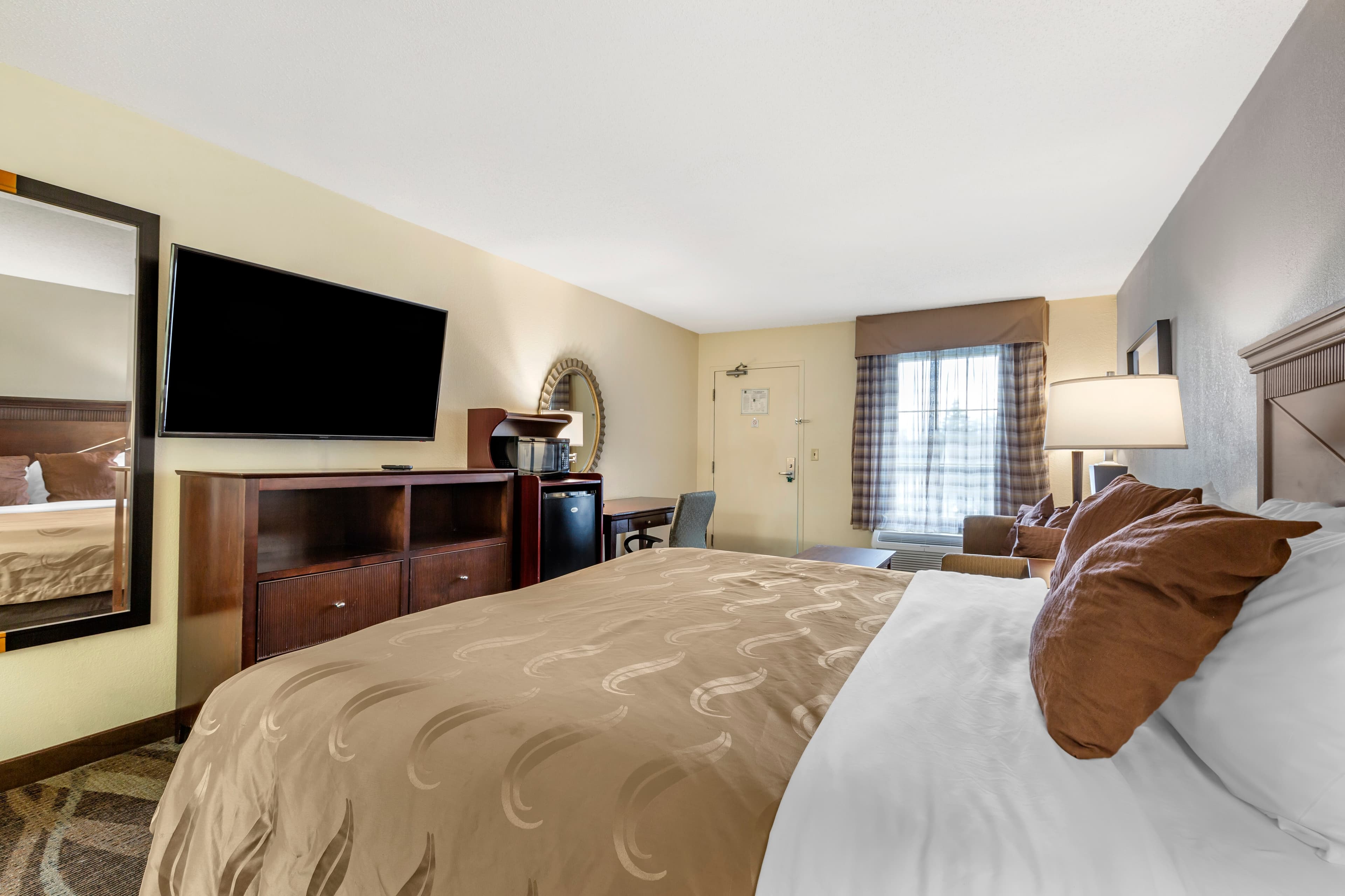 Quality Inn Windsor Mill - Baltimore — 17