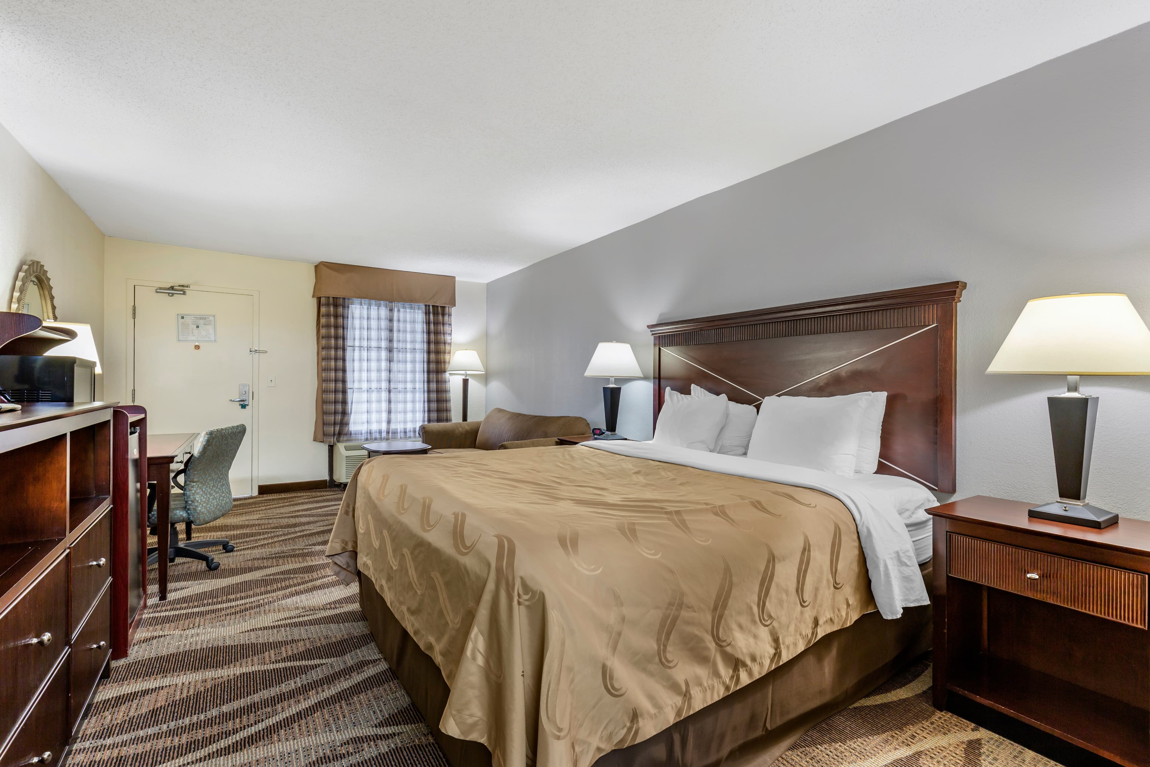 Quality Inn Windsor Mill - Baltimore - Image 1