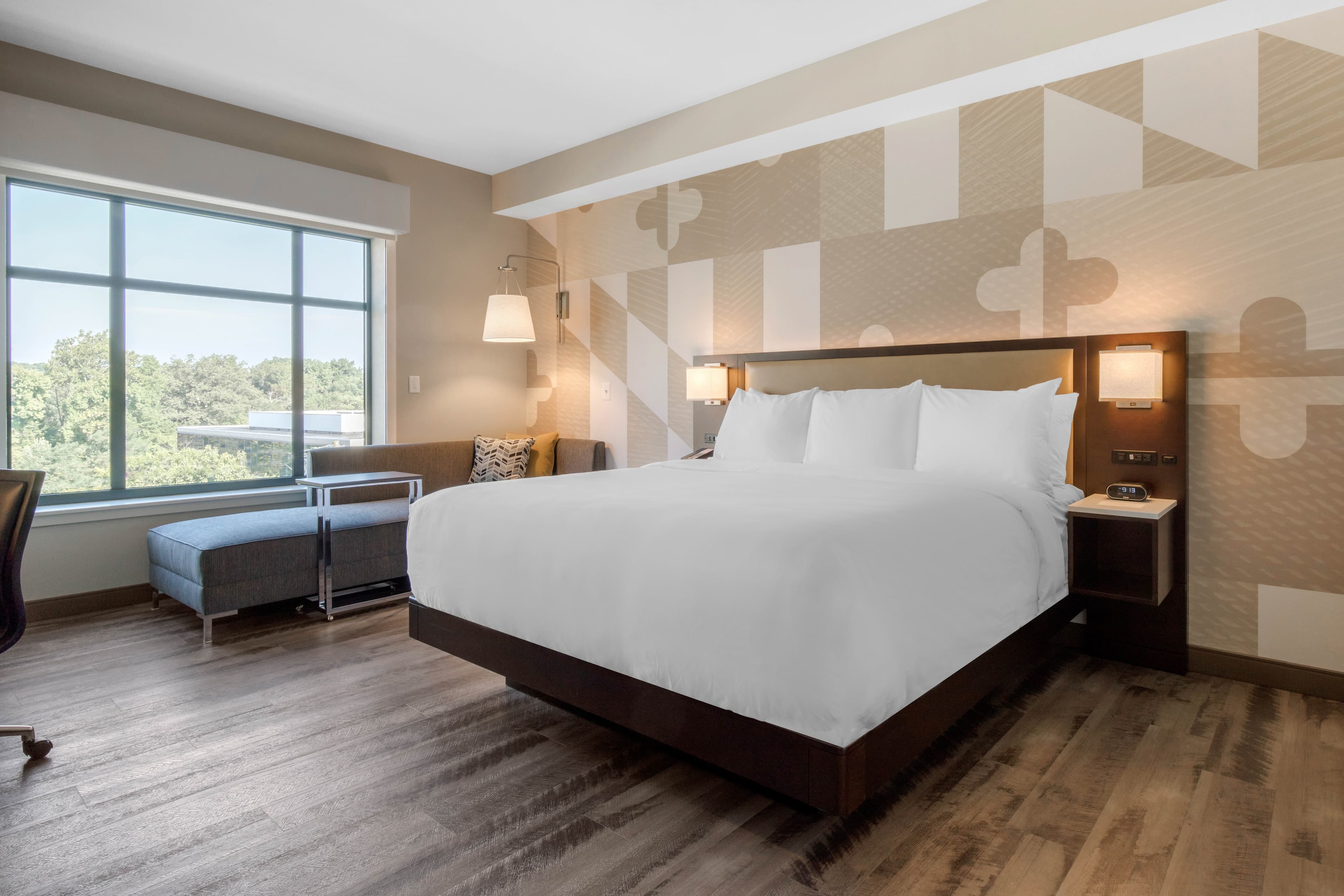 Cambria Hotel College Park - Image 2