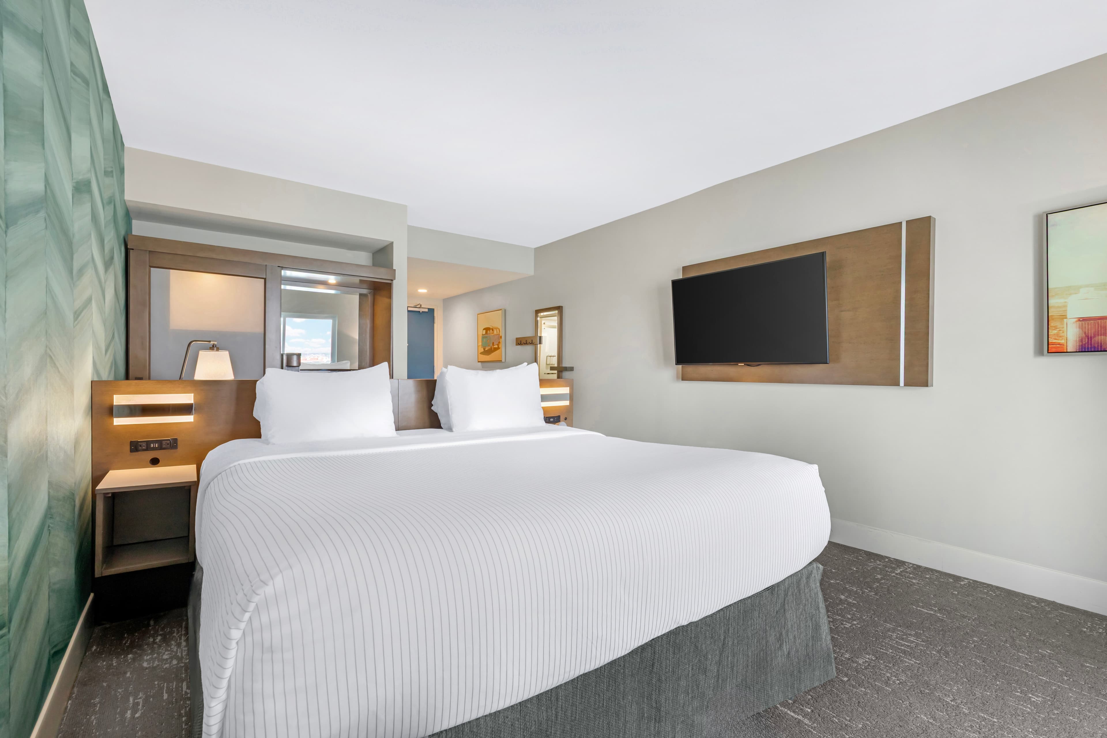 Cambria Hotel Ocean City - Bayfront — 19