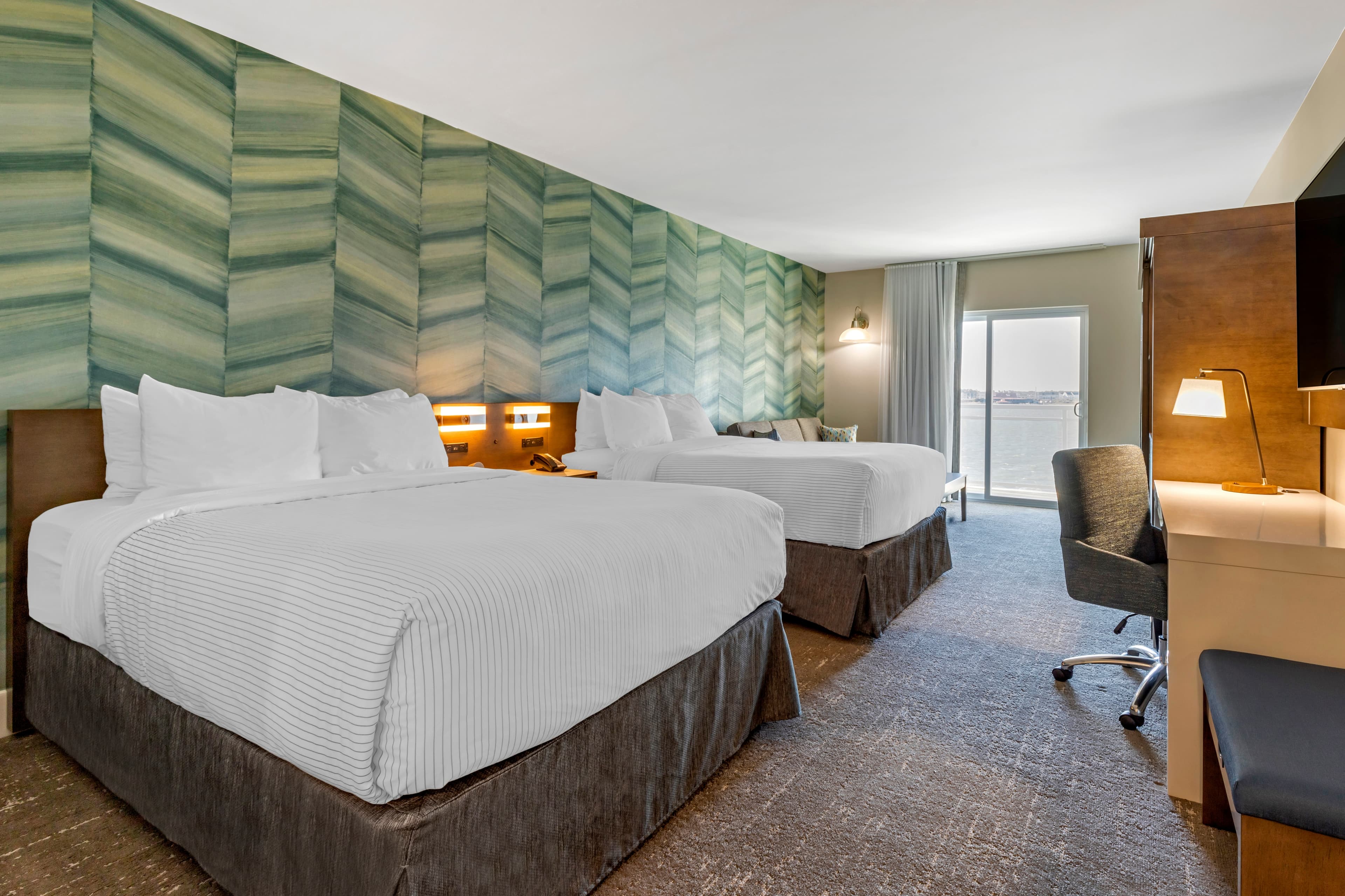 Cambria Hotel Ocean City - Bayfront — 63
