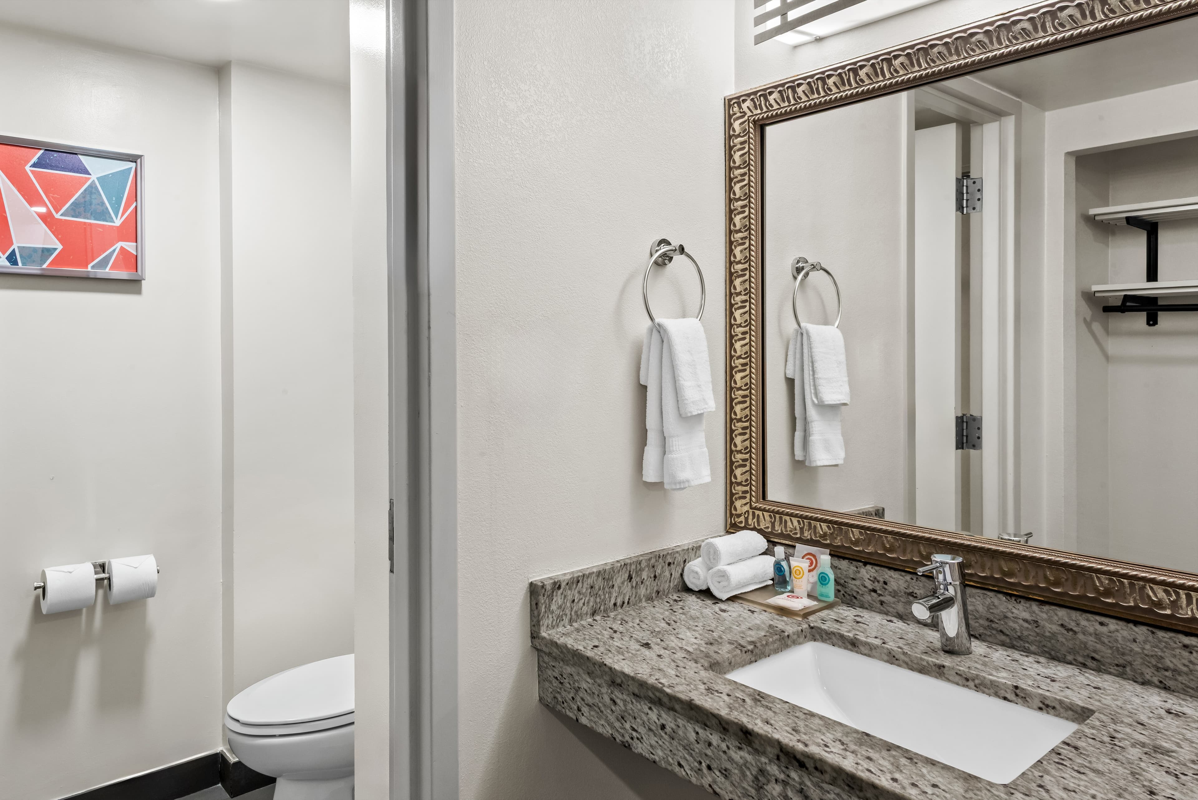 Comfort Inn Largo-Washington DC East — 19