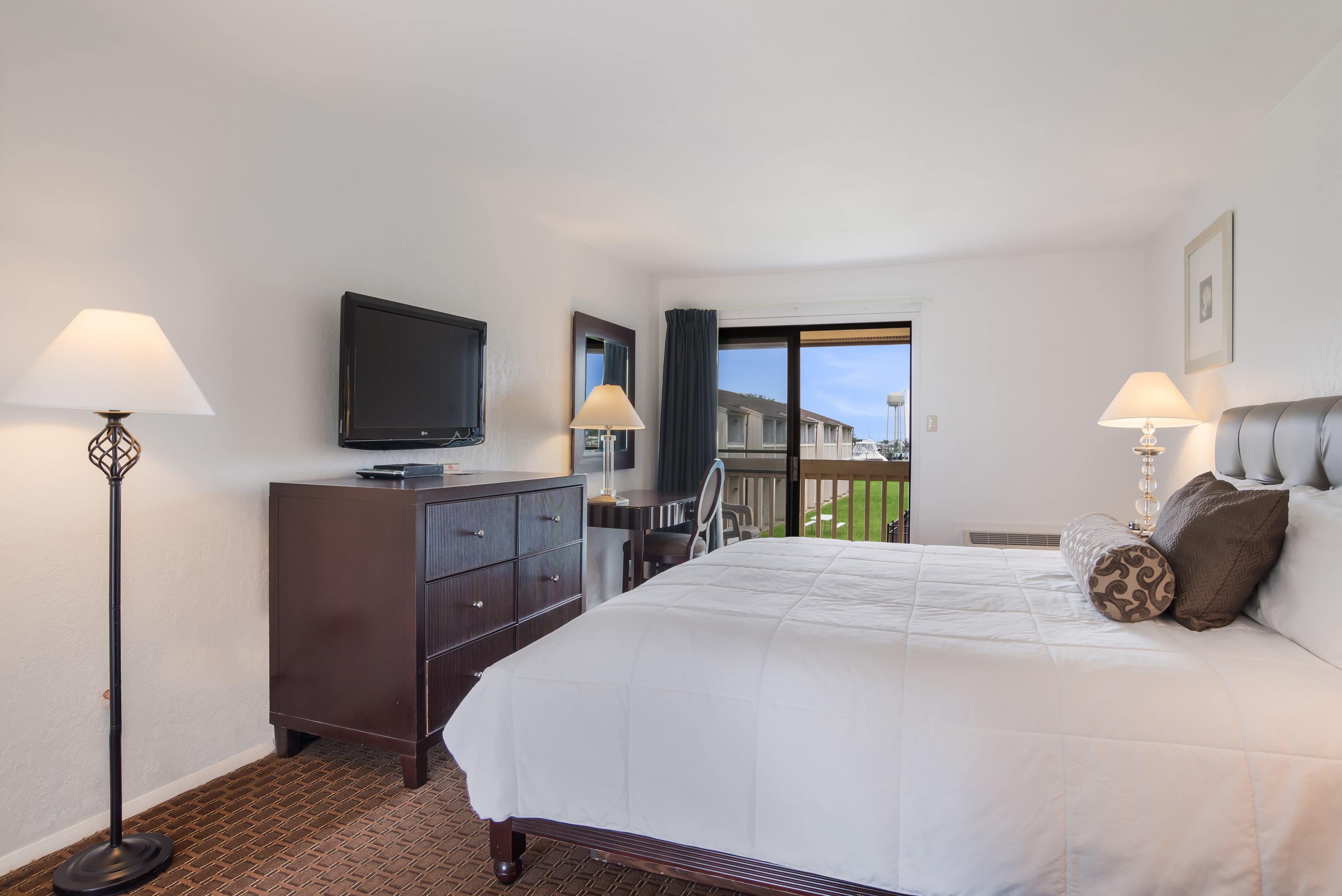 Rodeway Inn at Somers Cove Marina — 19