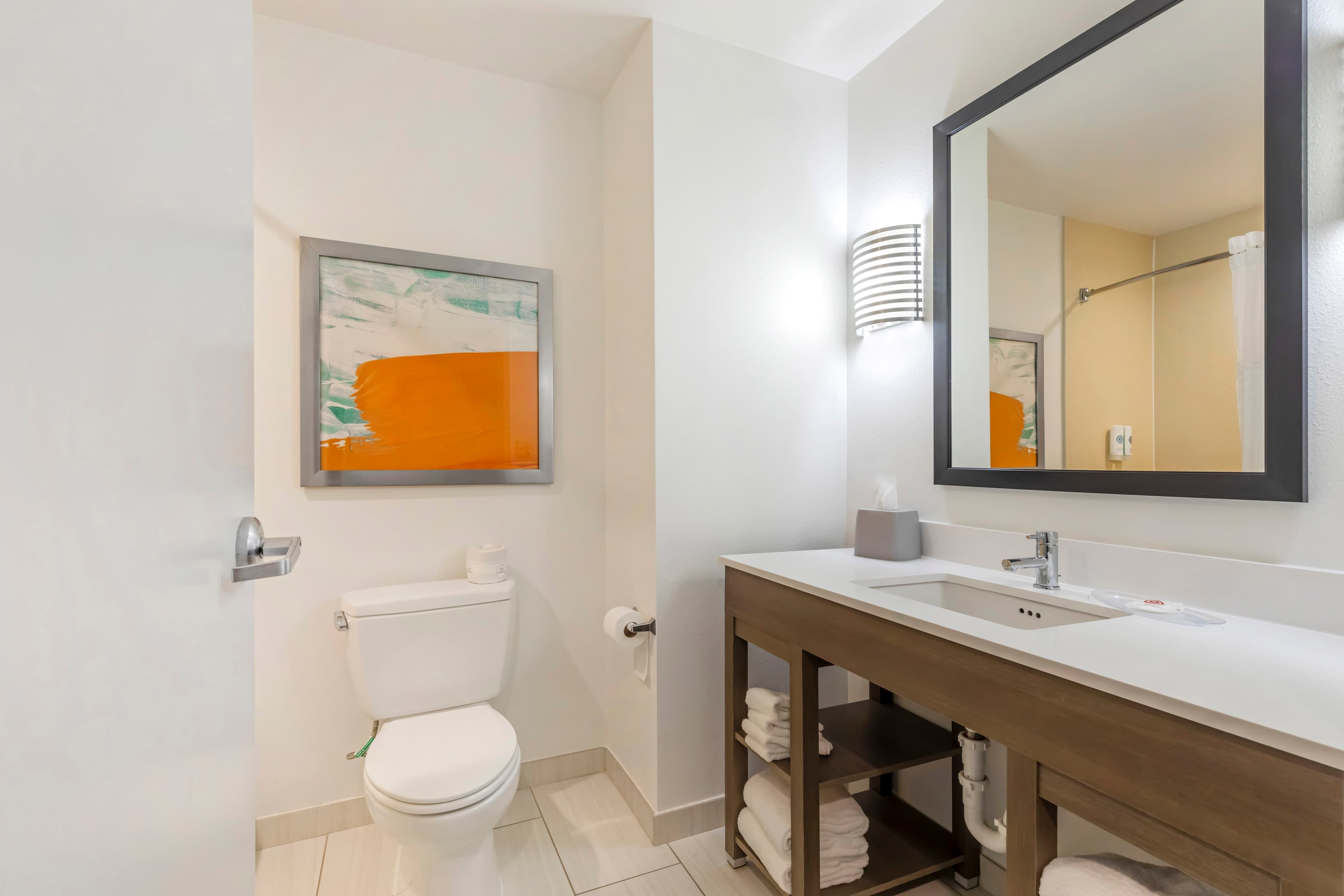Comfort Inn & Suites Chestertown — 14