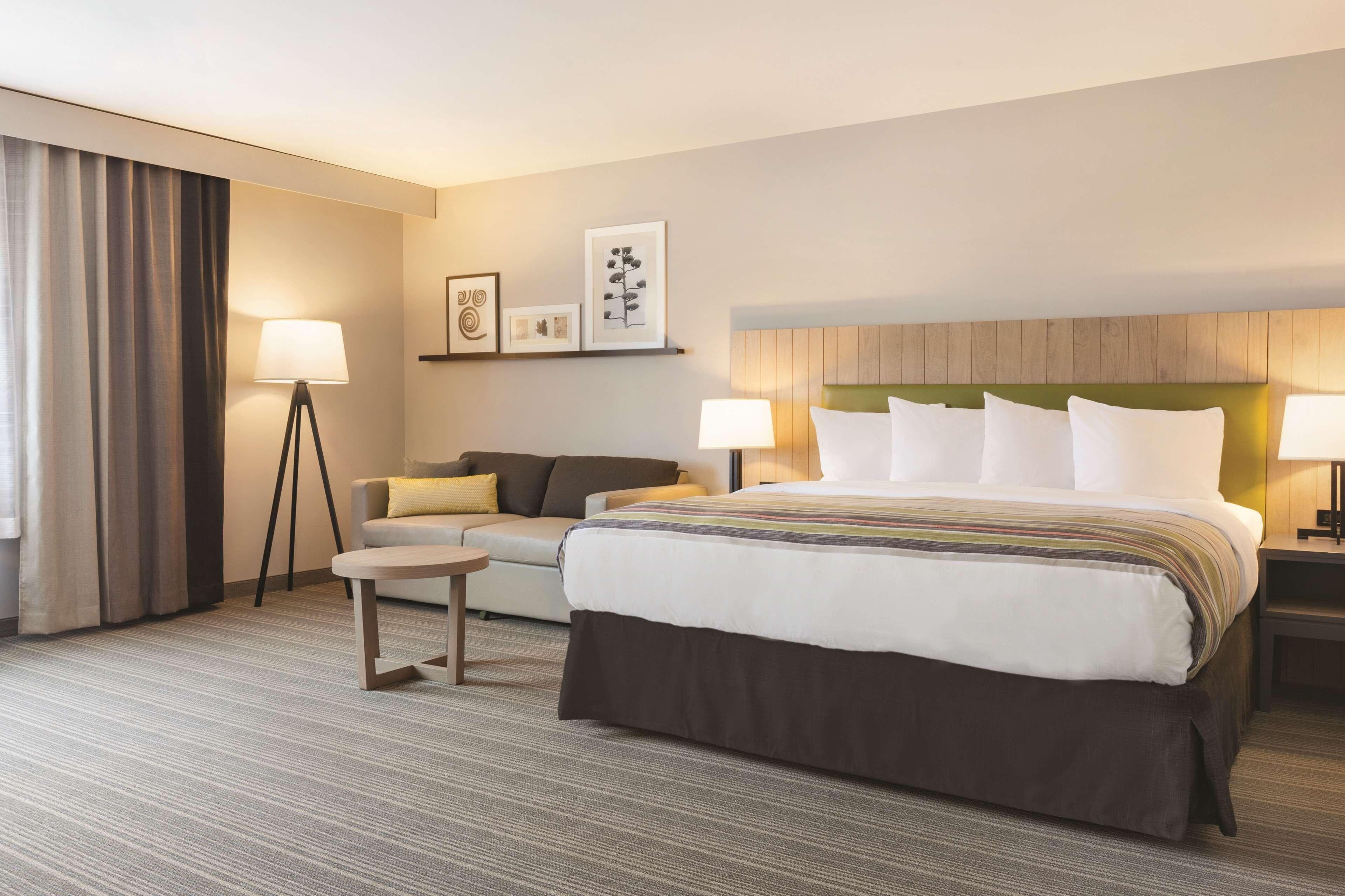 Country Inn & Suites by Radisson, Ocean City, MD - Image 4