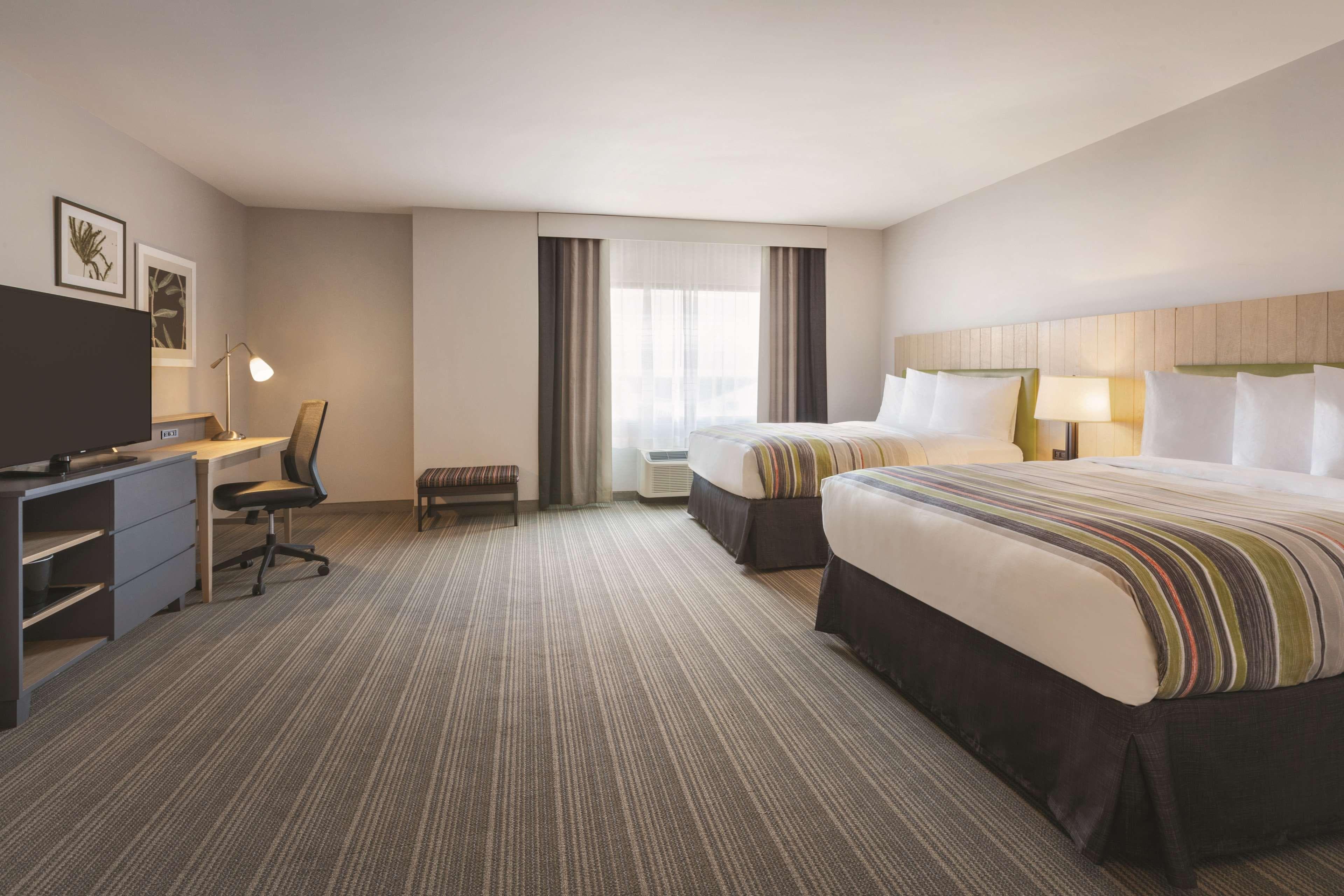 Country Inn & Suites by Radisson, Ocean City, MD — 6