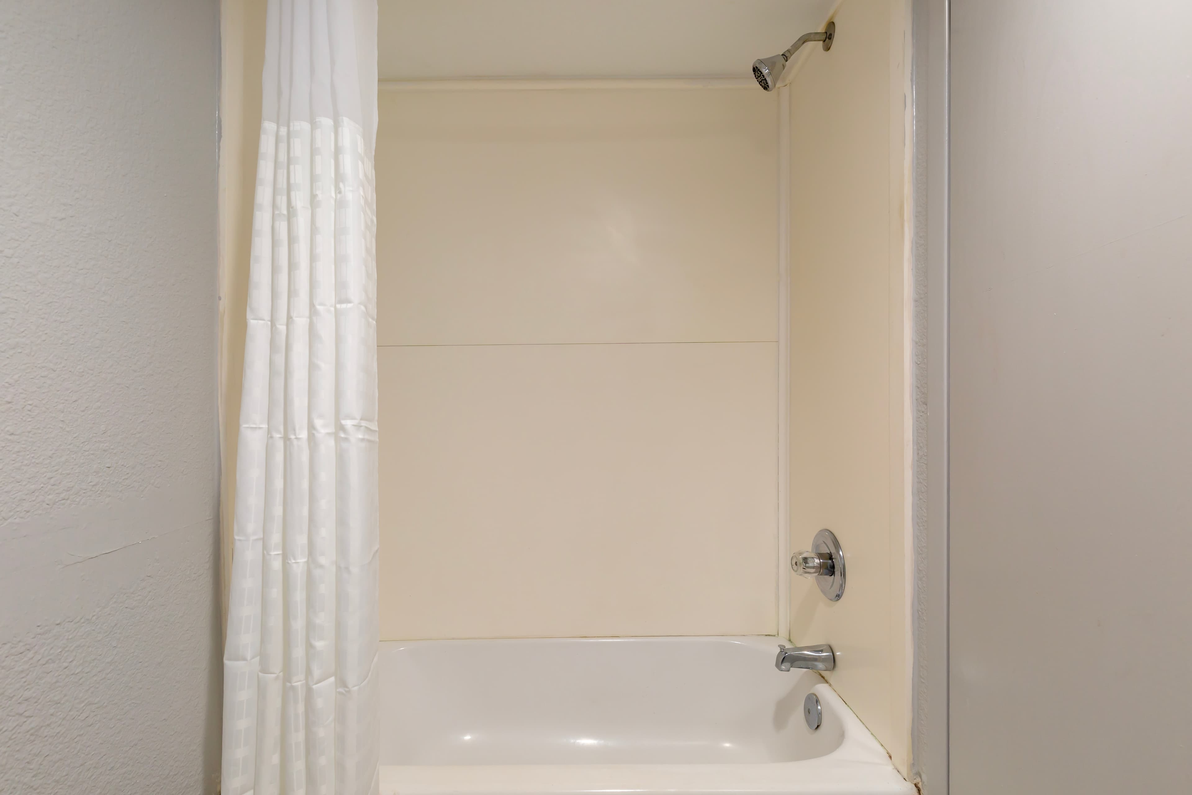 Clarion Hotel & Suites BWI Airport North — 21