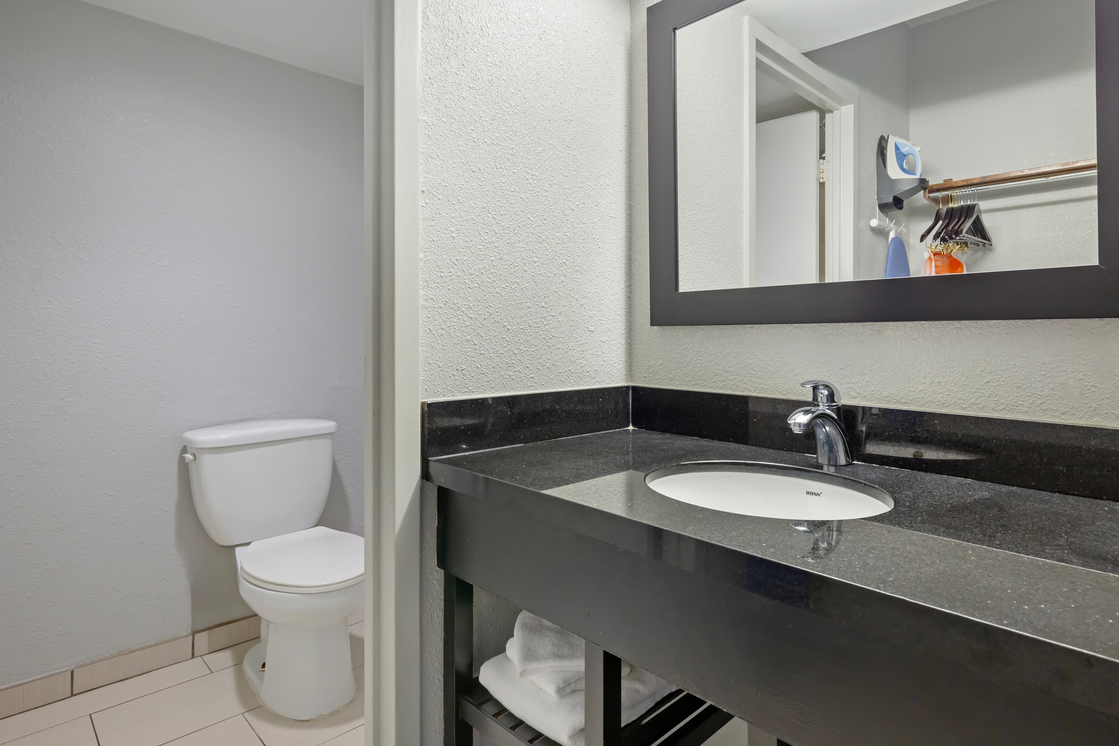 Clarion Hotel & Suites BWI Airport North — 22