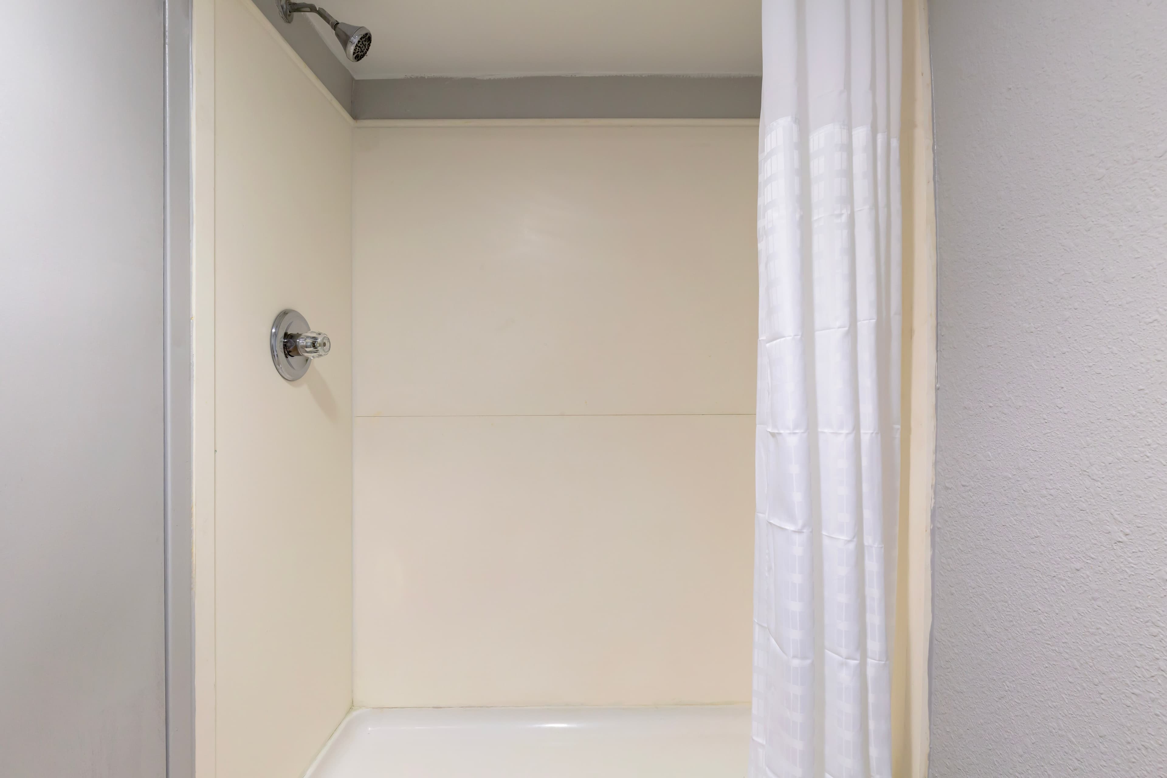 Clarion Hotel & Suites BWI Airport North — 23