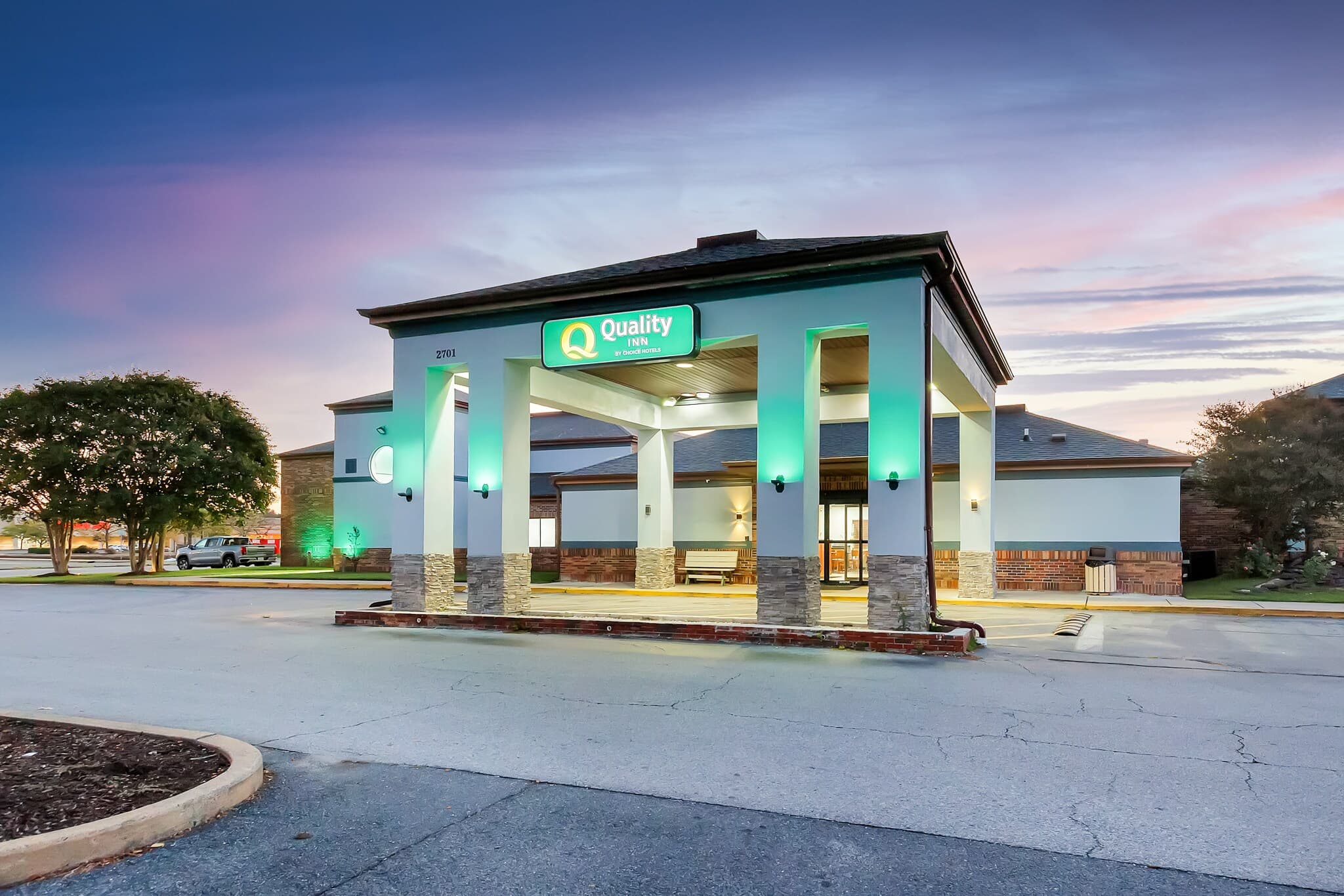Quality Inn Salisbury North - Image 1