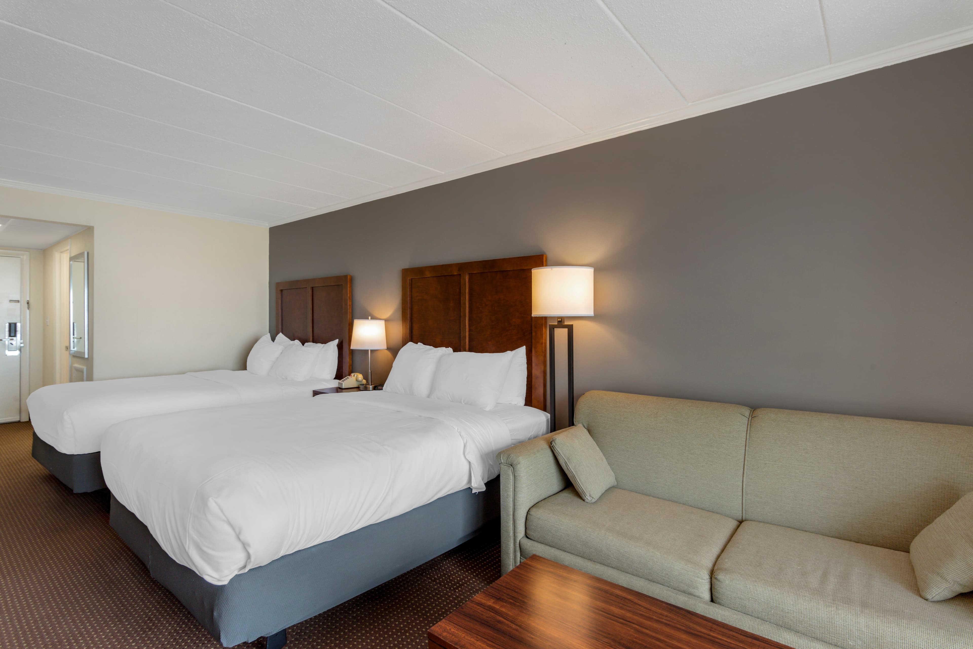 Quality Inn Ocean City Beachfront — 11
