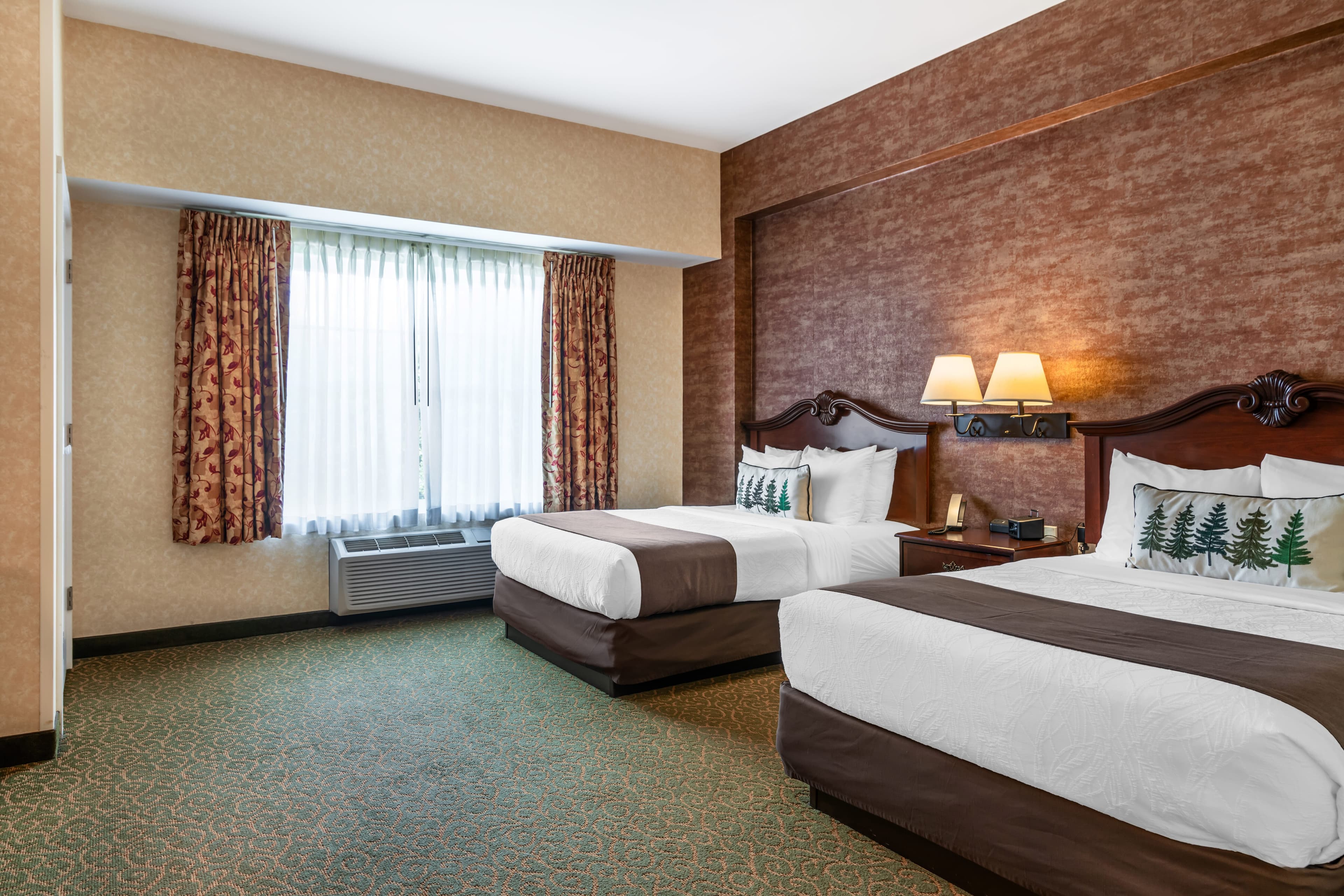 Maine Evergreen Hotel, an Ascend Collection Hotel - Image 2