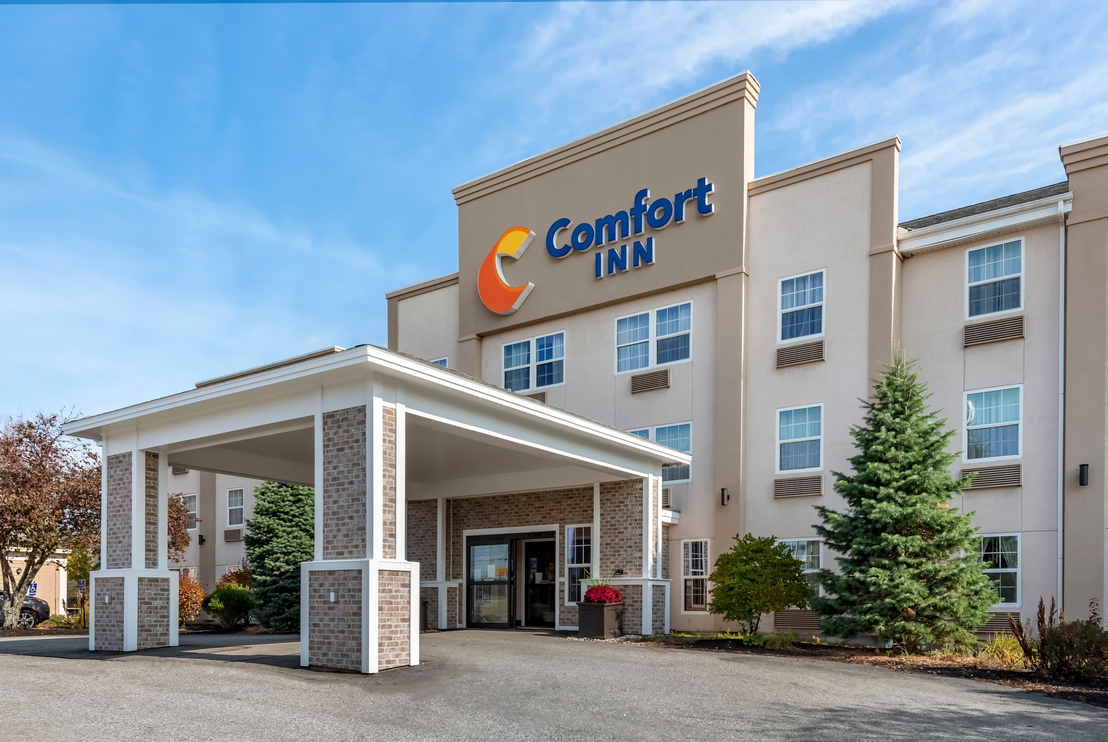 Comfort Inn Augusta - Image 1