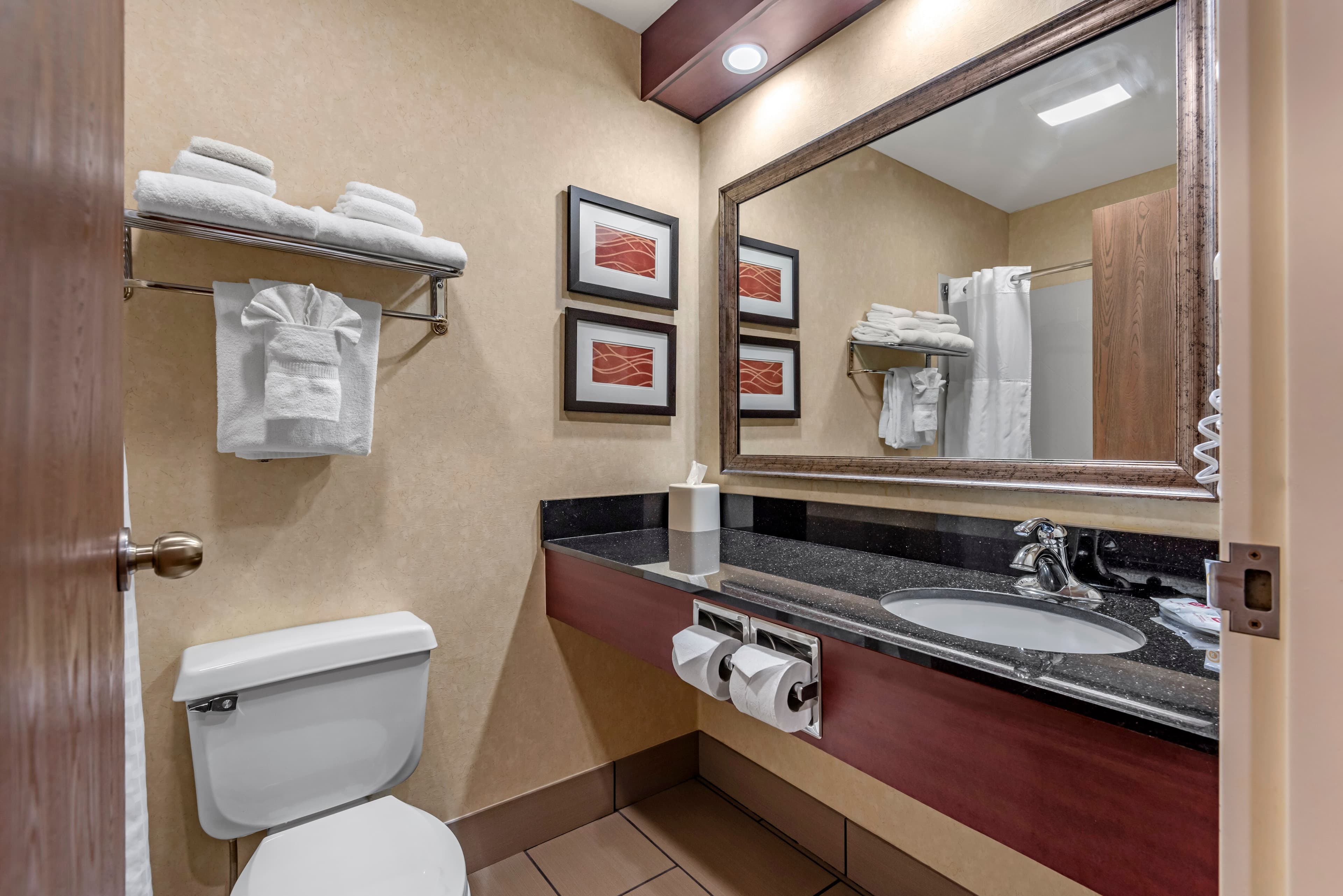 Comfort Inn Augusta — 7