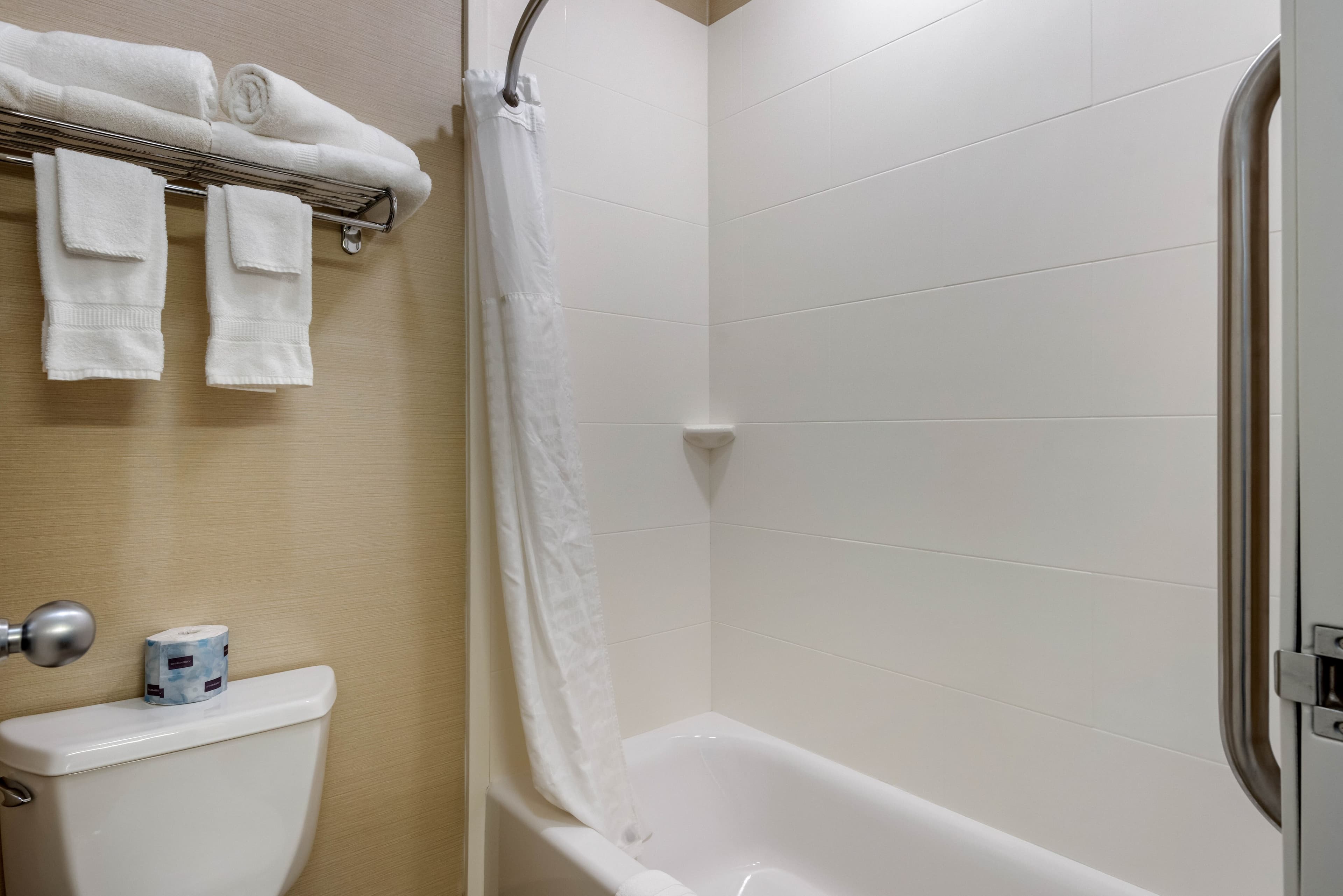 Comfort Inn Ellsworth - Bar Harbor — 17