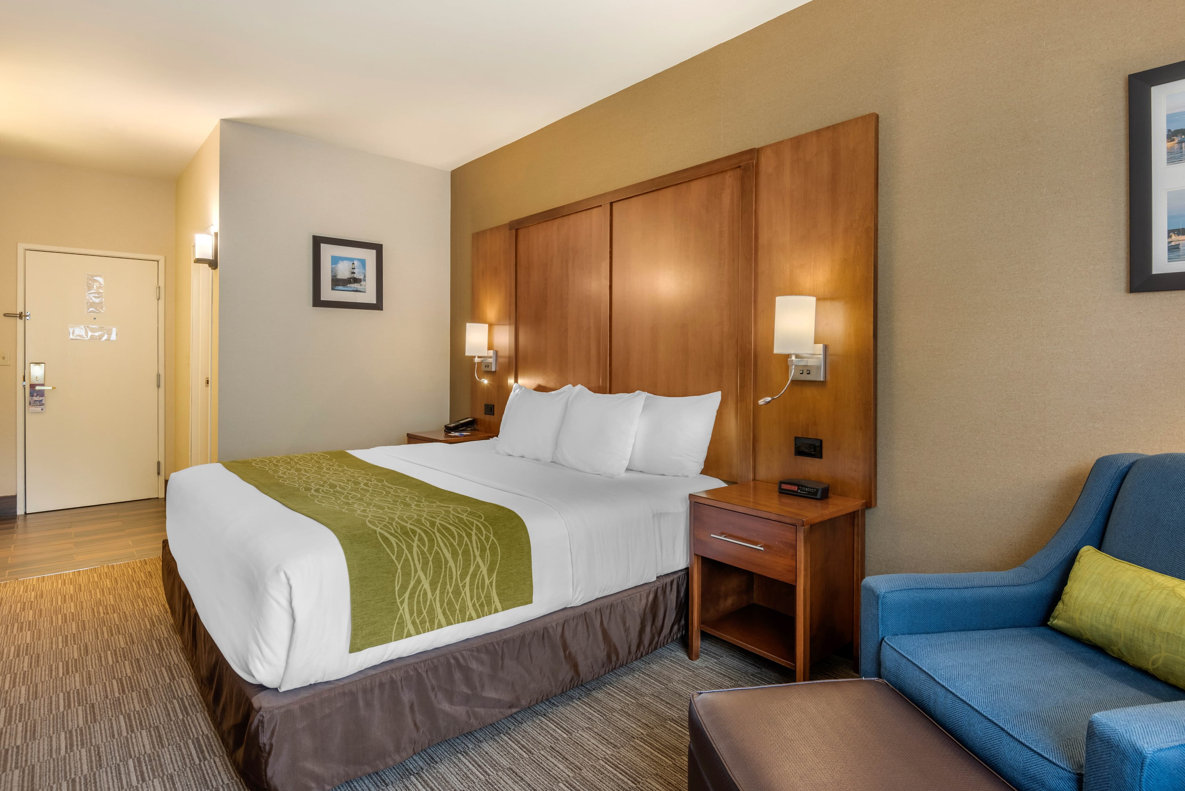 Comfort Inn Ellsworth - Bar Harbor — 11