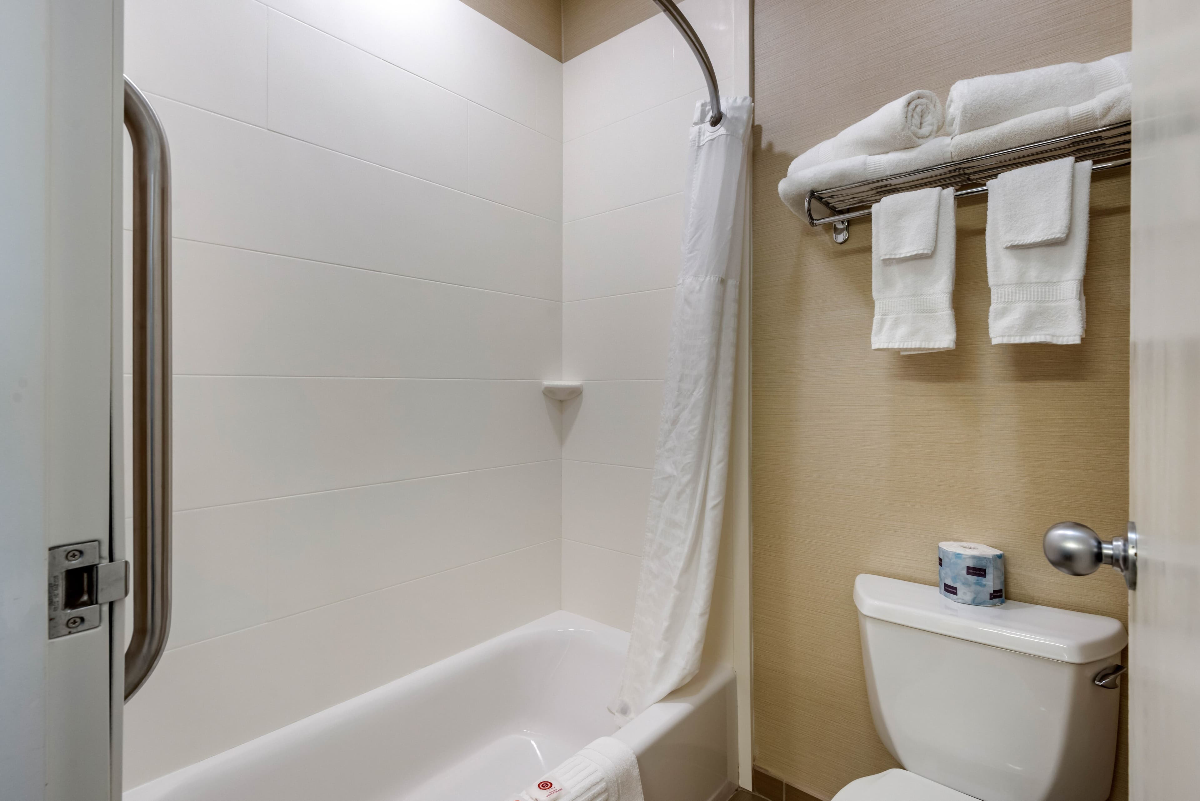 Comfort Inn Ellsworth - Bar Harbor — 12