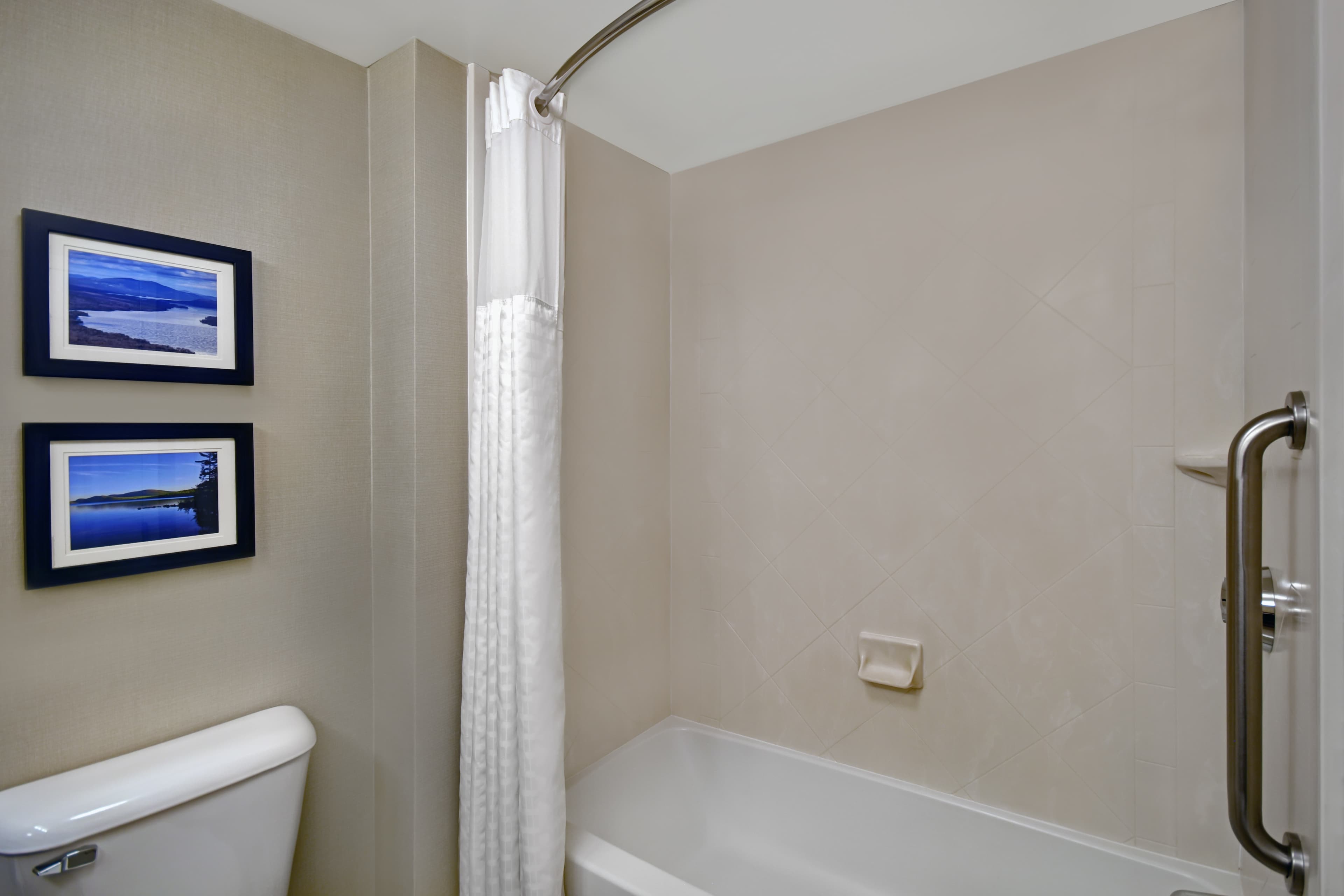 Comfort Inn & Suites Wilton — 13