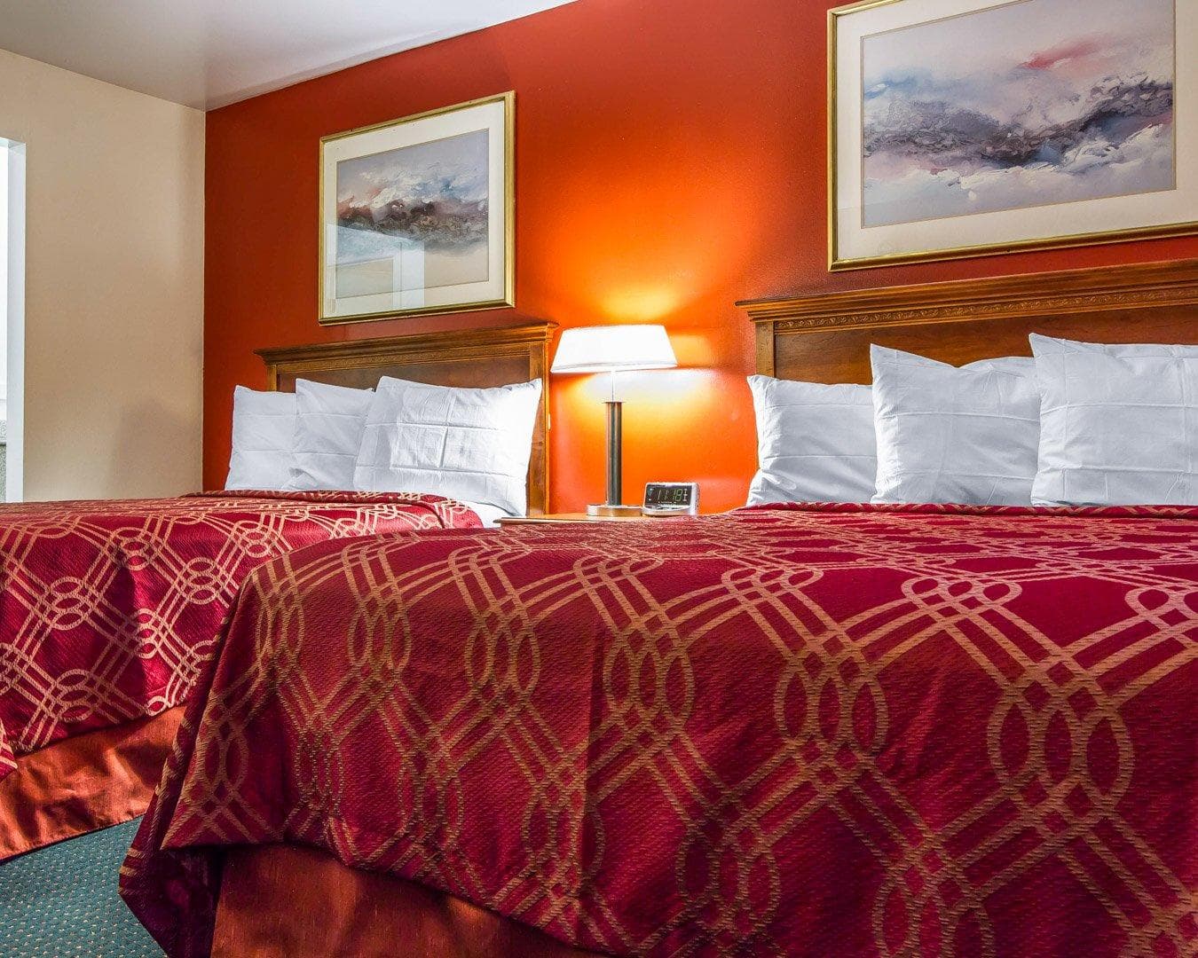 Rodeway Inn & Suites Brunswick near Hwy 1 — 10
