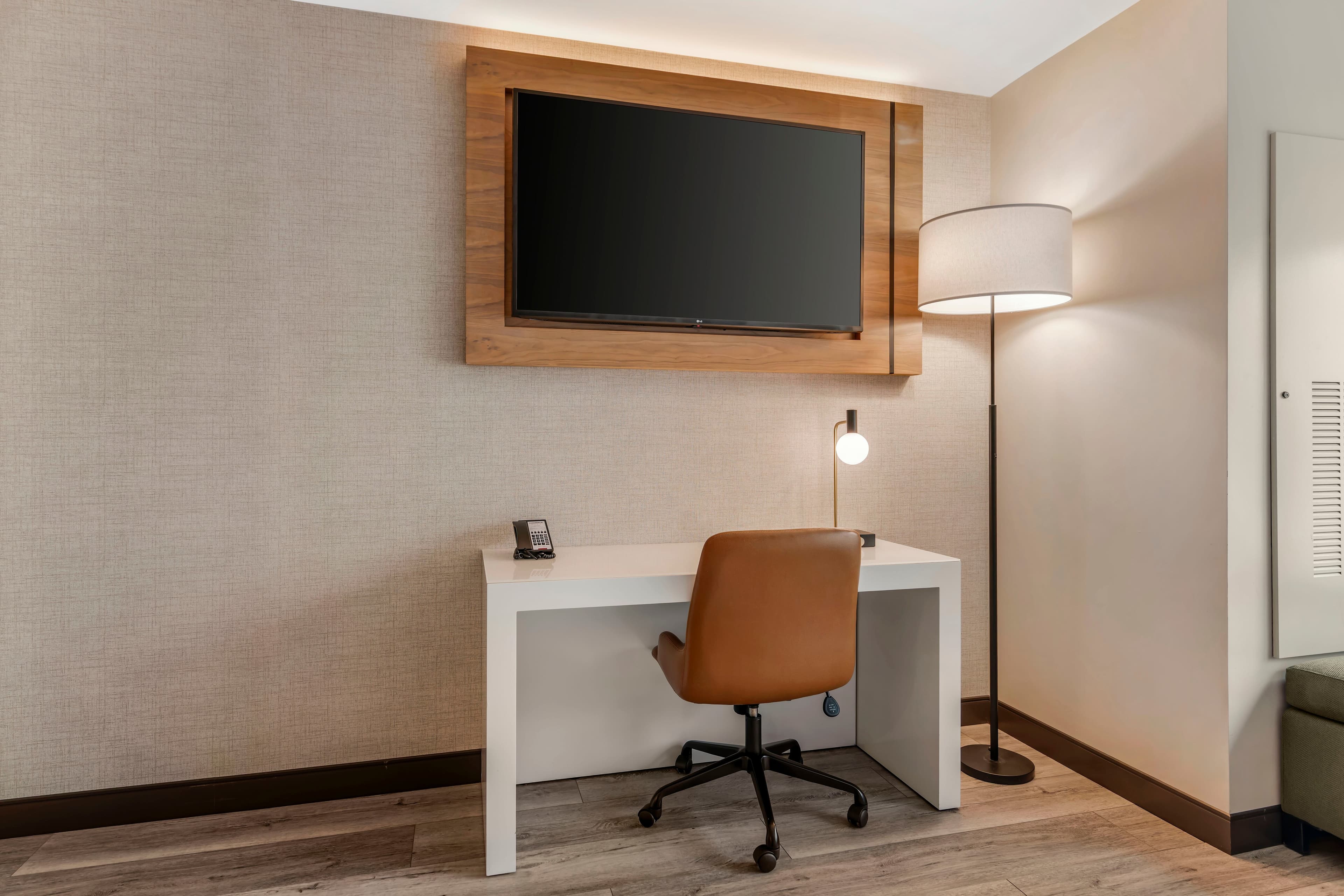 Cambria Hotel Portland Downtown Old Port — 16