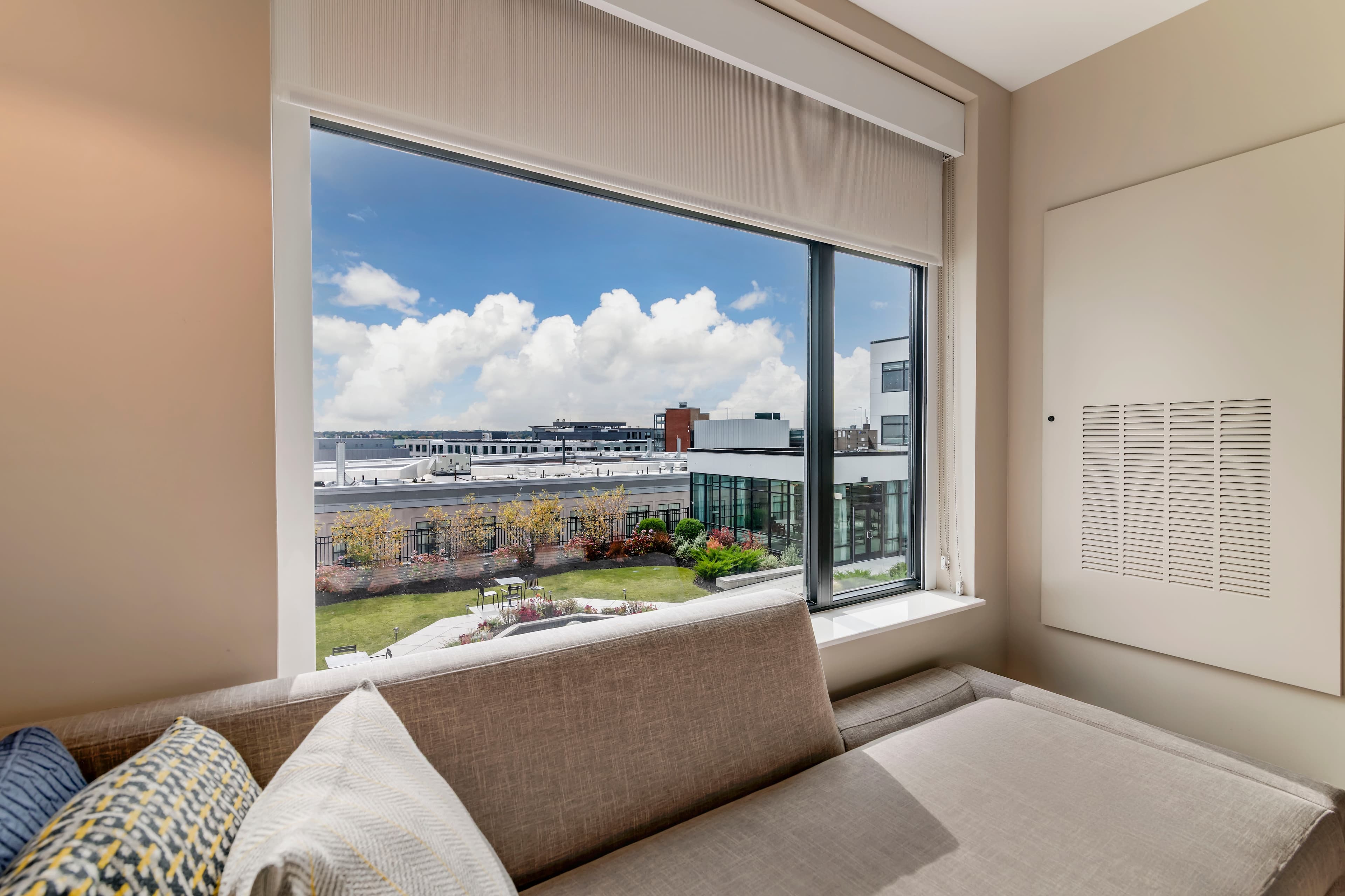 Cambria Hotel Portland Downtown Old Port — 32