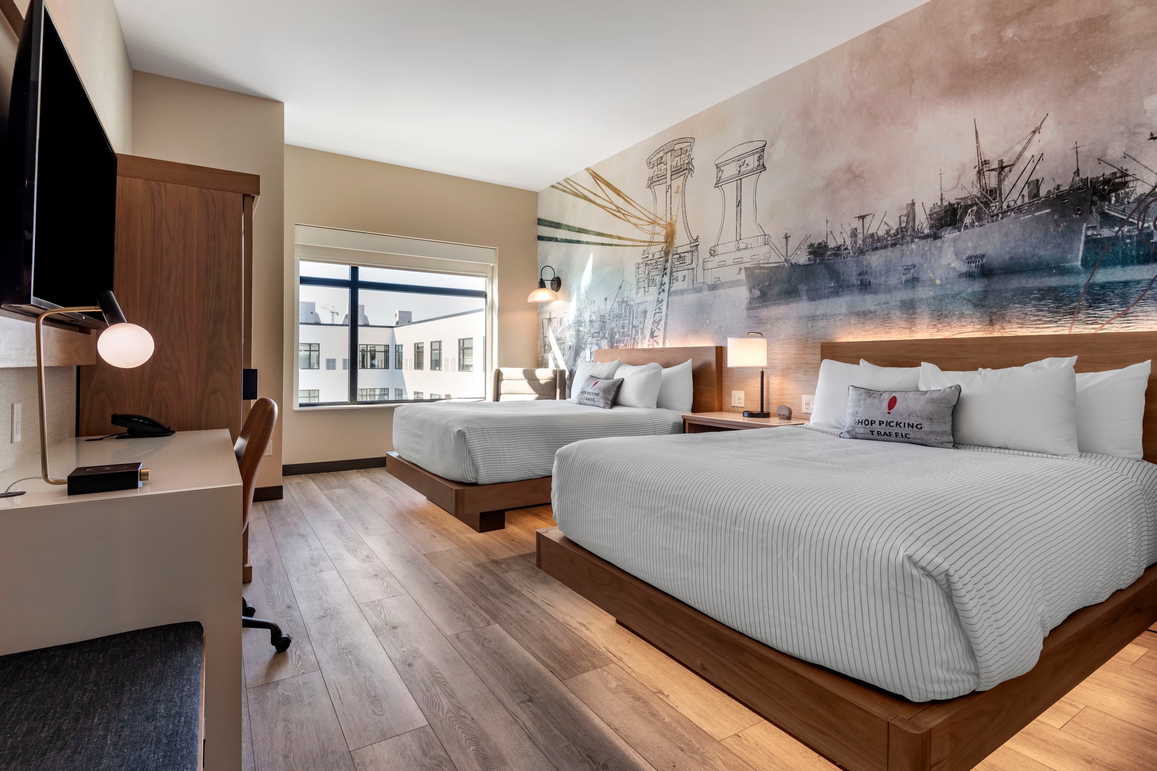Cambria Hotel Portland Downtown Old Port — 6