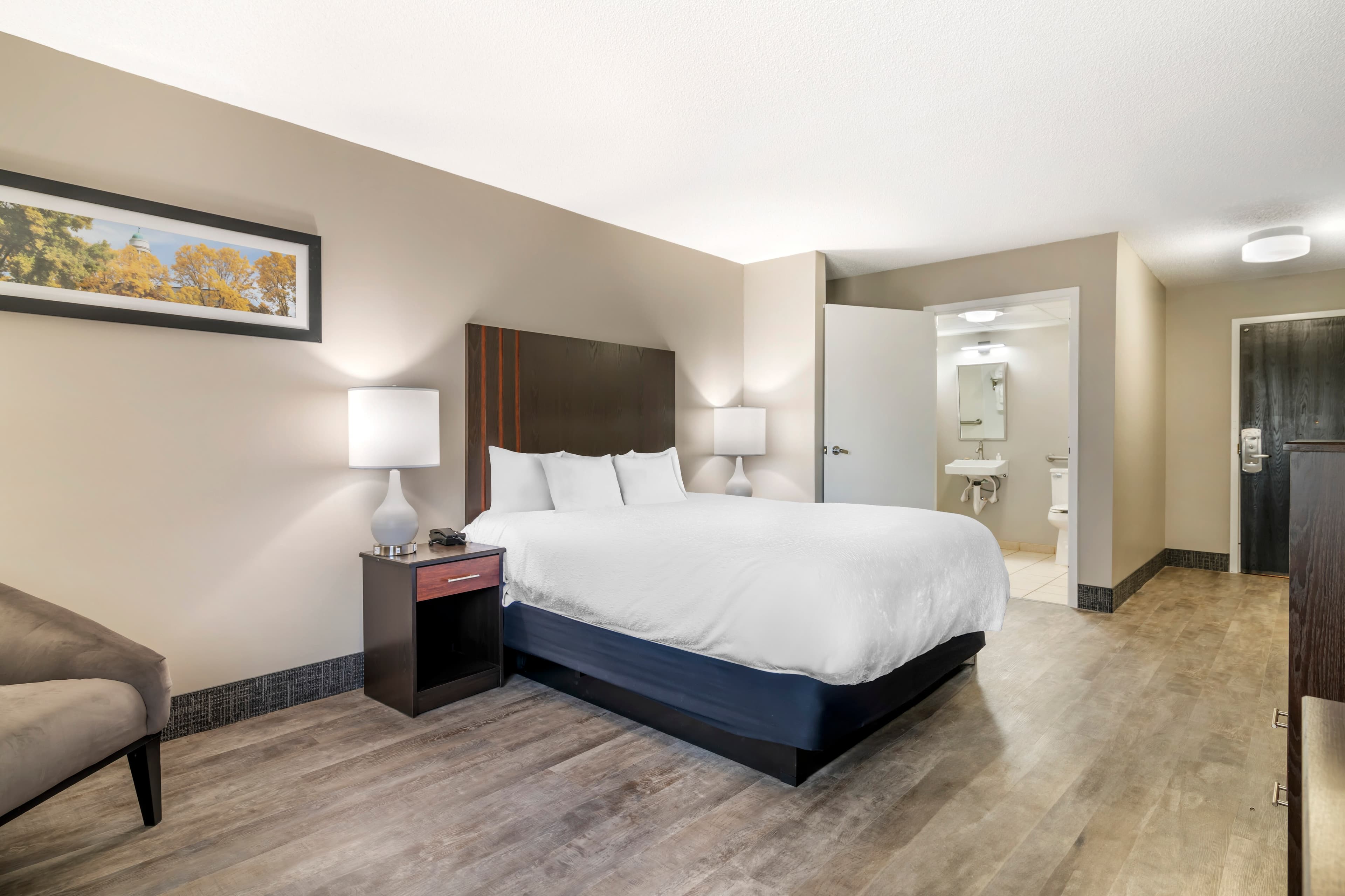 Black Bear Inn, an Ascend Collection Hotel - Image 4