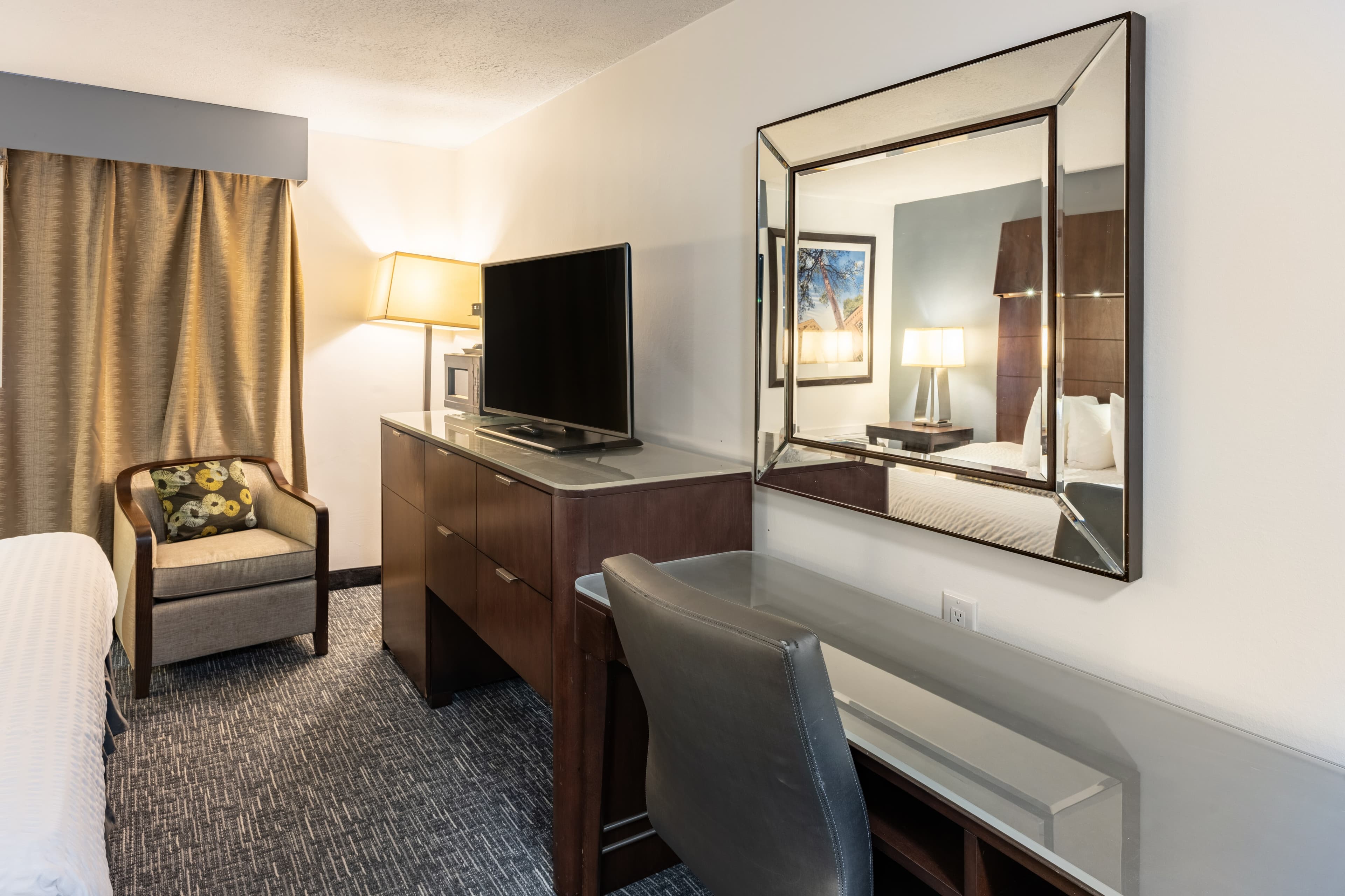 Quality Inn & Suites Caribou - Image 3