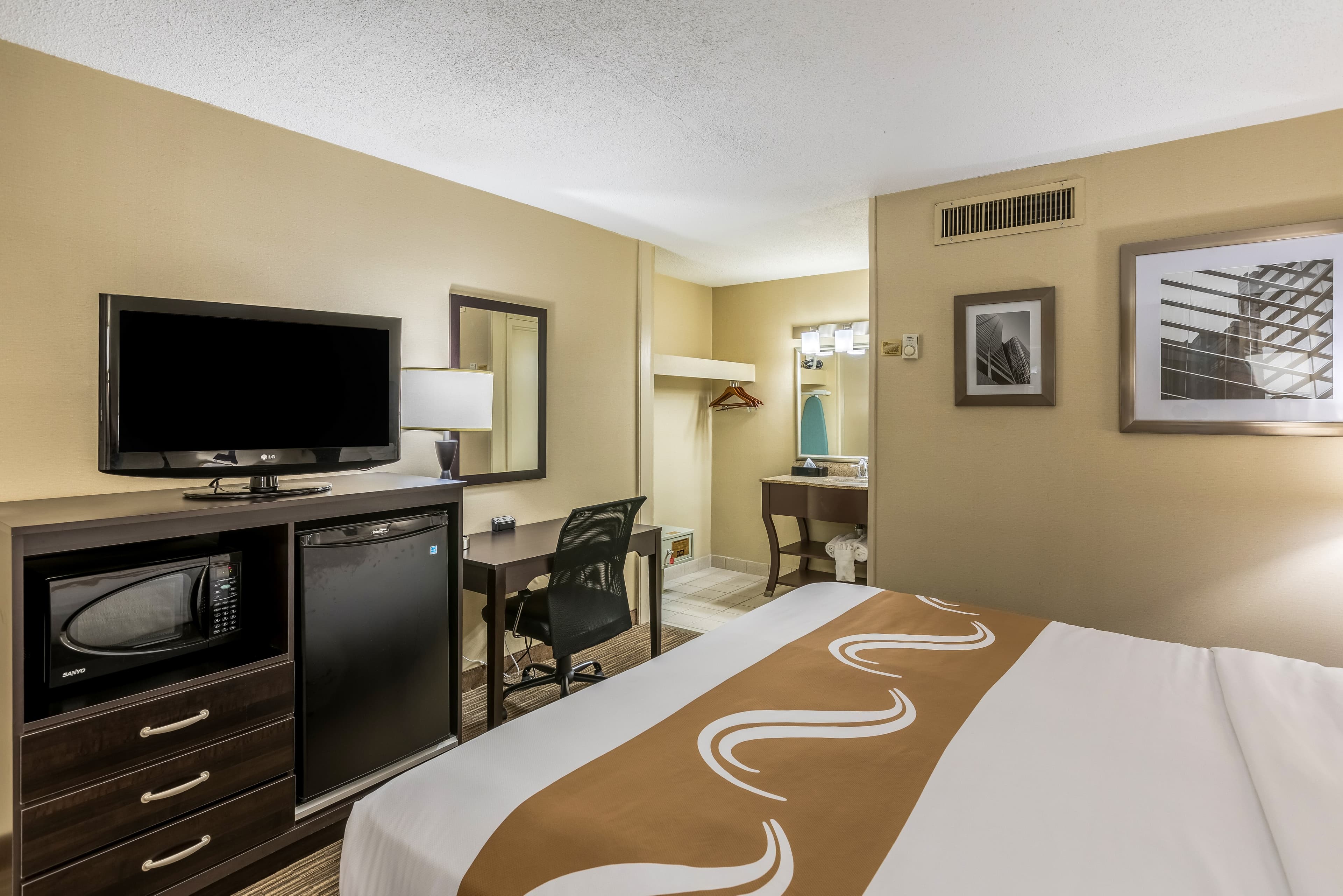 Quality Inn University — 13