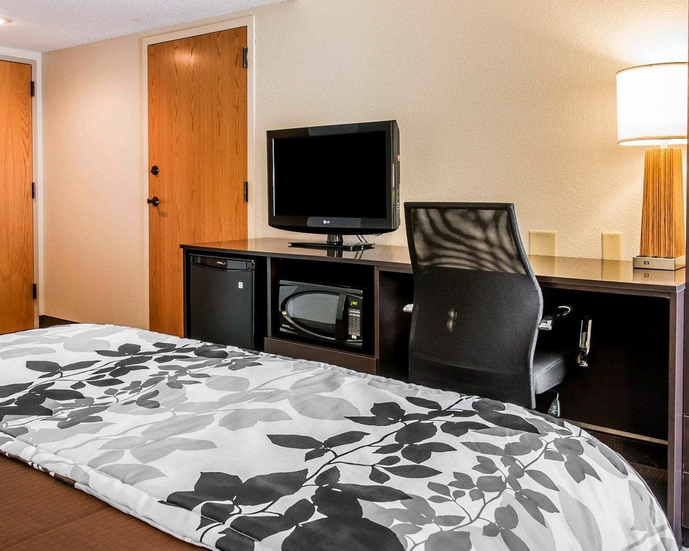 Sleep Inn Midland - Bay City West — 7