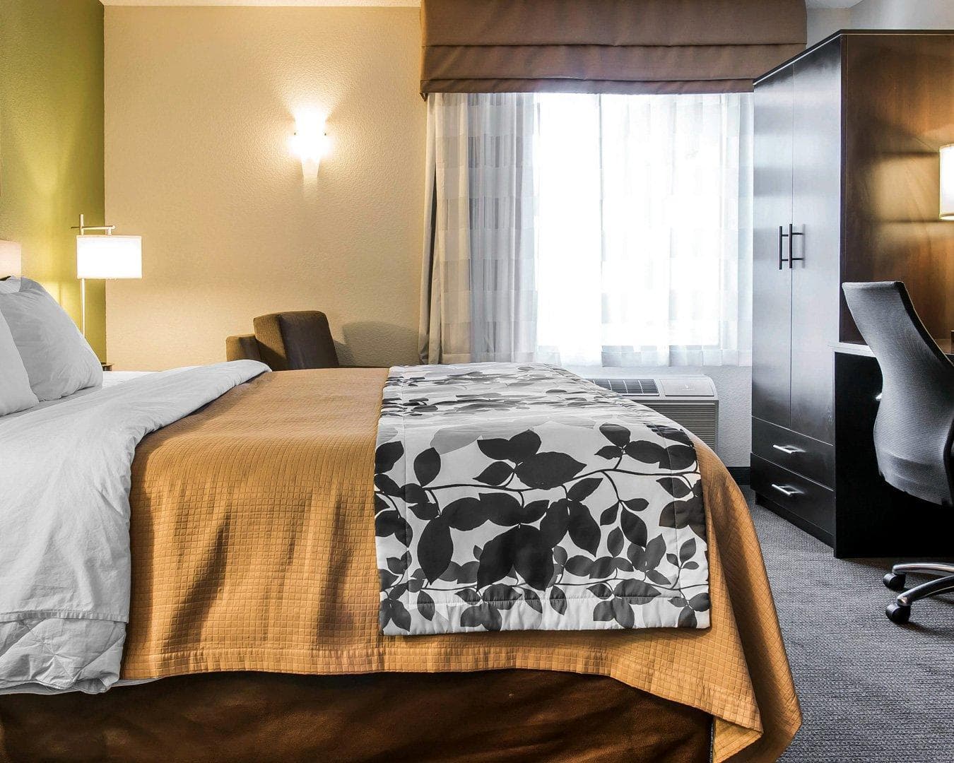 Sleep Inn Midland - Bay City West — 15