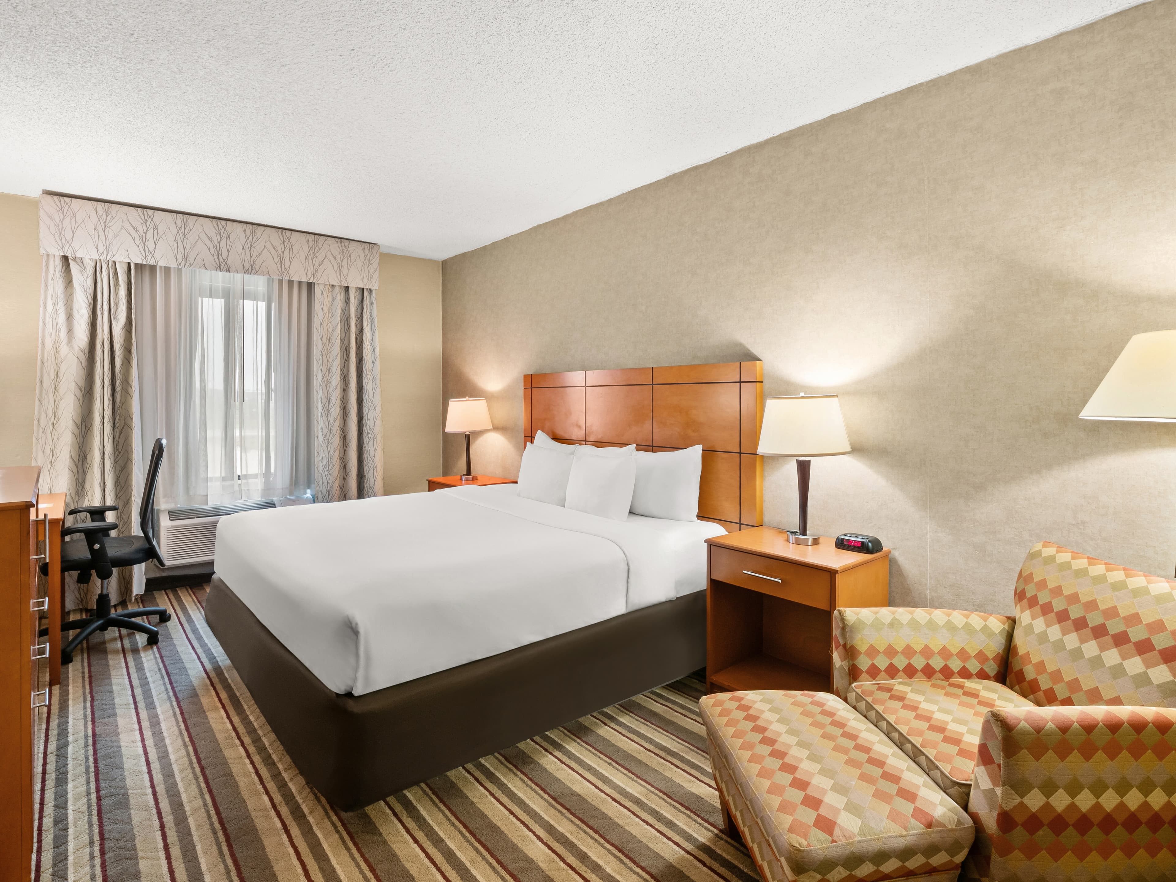 Comfort Inn Metro Airport — 6