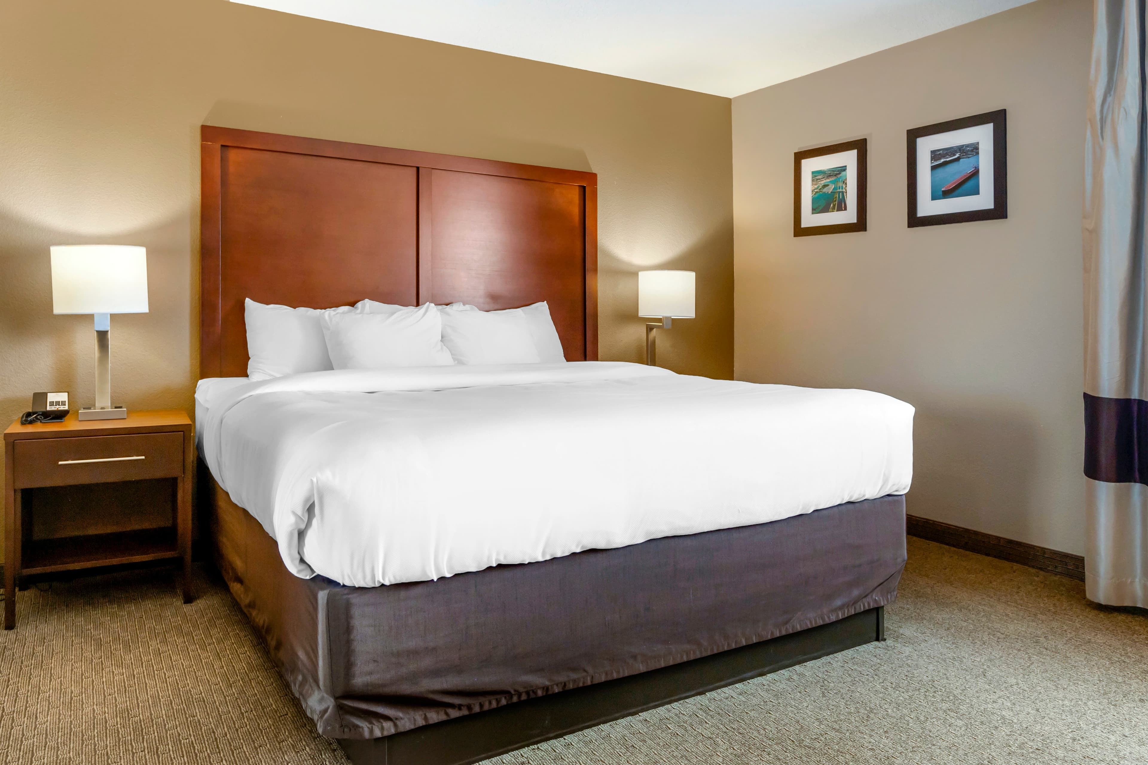 Comfort Inn Sault Ste. Marie MI - Image 2