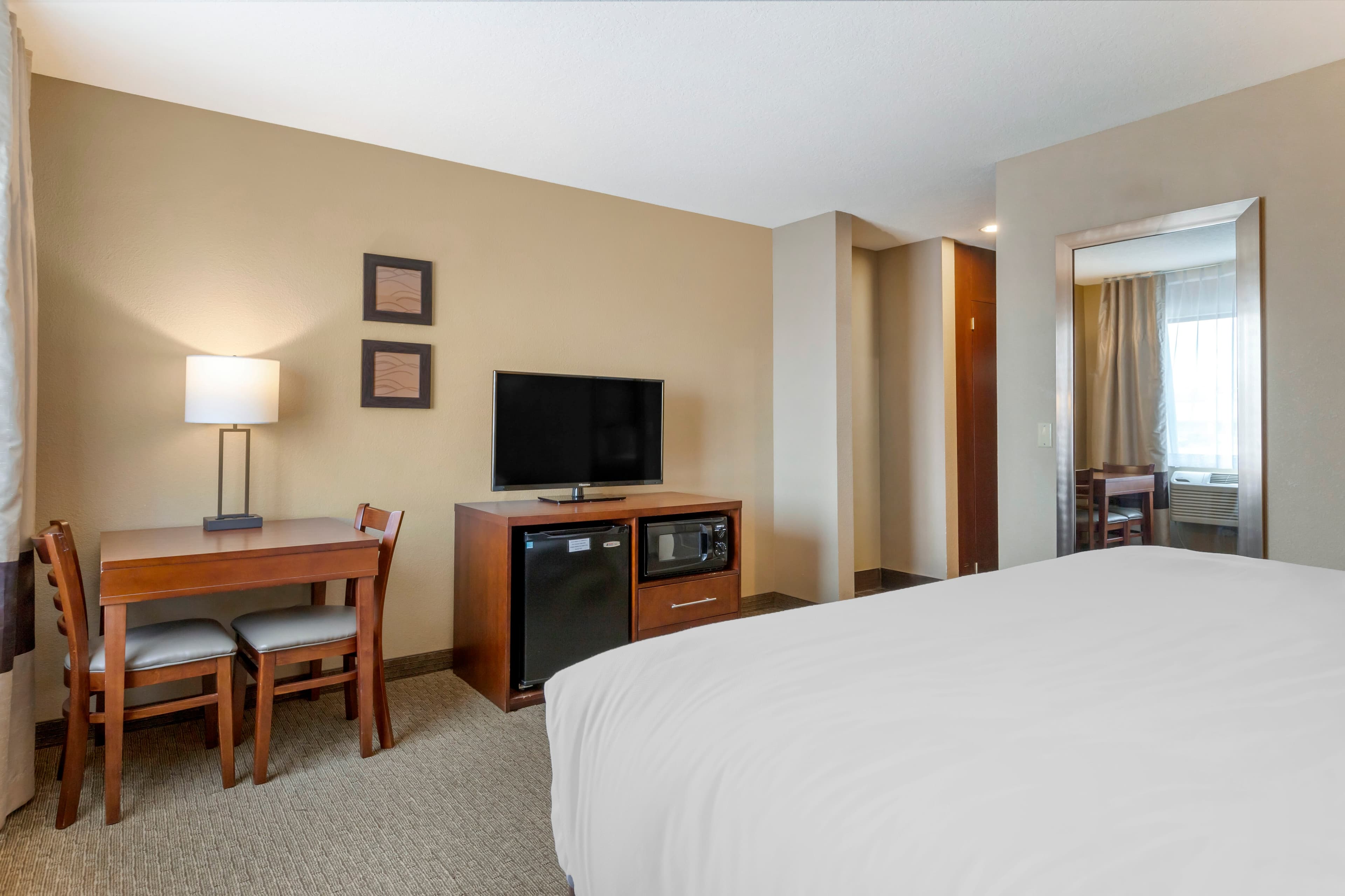 Comfort Inn Sault Ste. Marie MI - Image 4