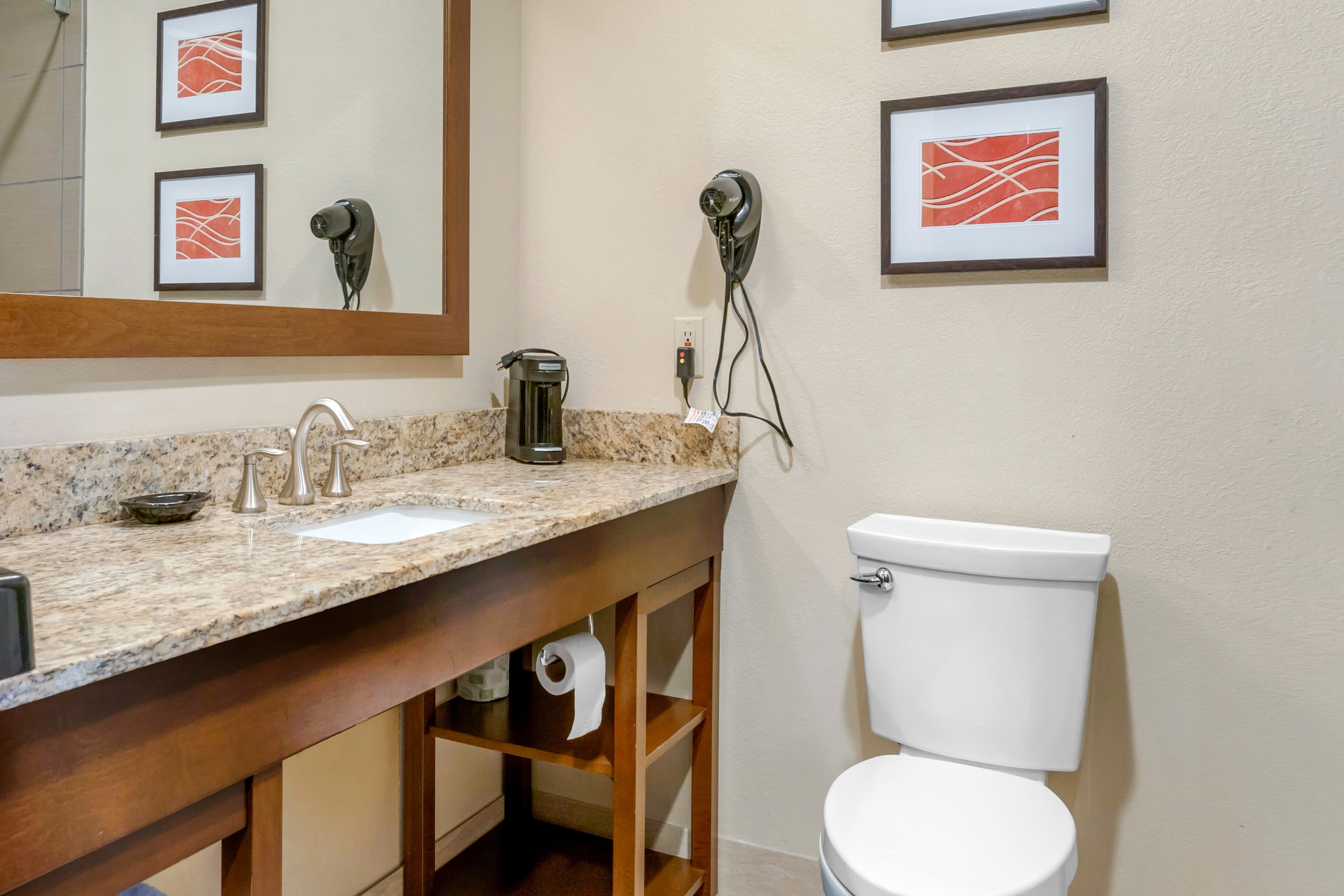 Comfort Inn Sault Ste. Marie MI — 14