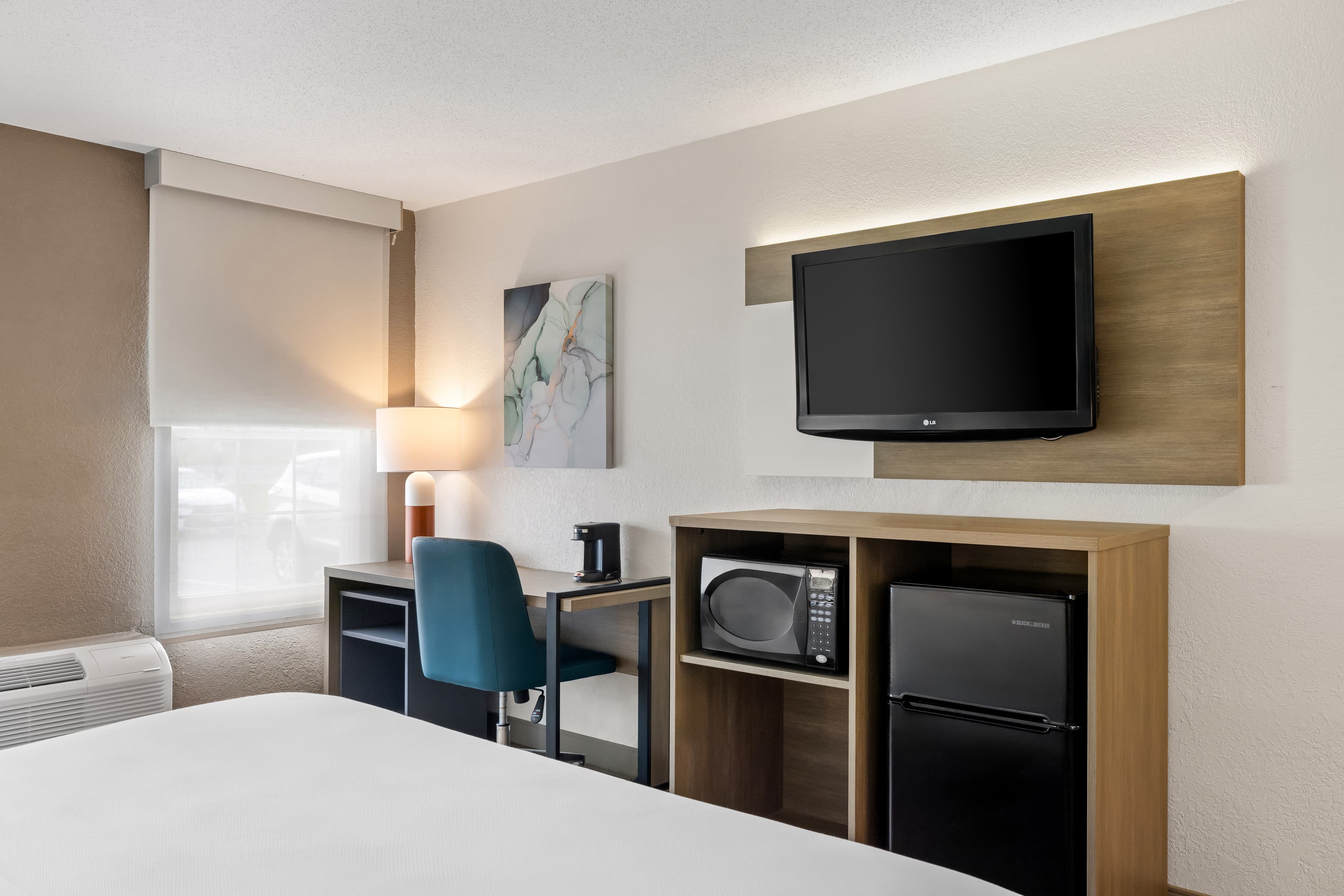Comfort Inn & Suites and Conference Center — 7