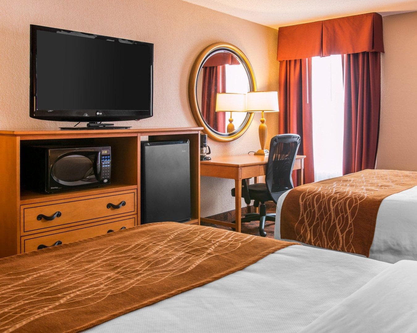 Comfort Inn & Suites and Conference Center — 10