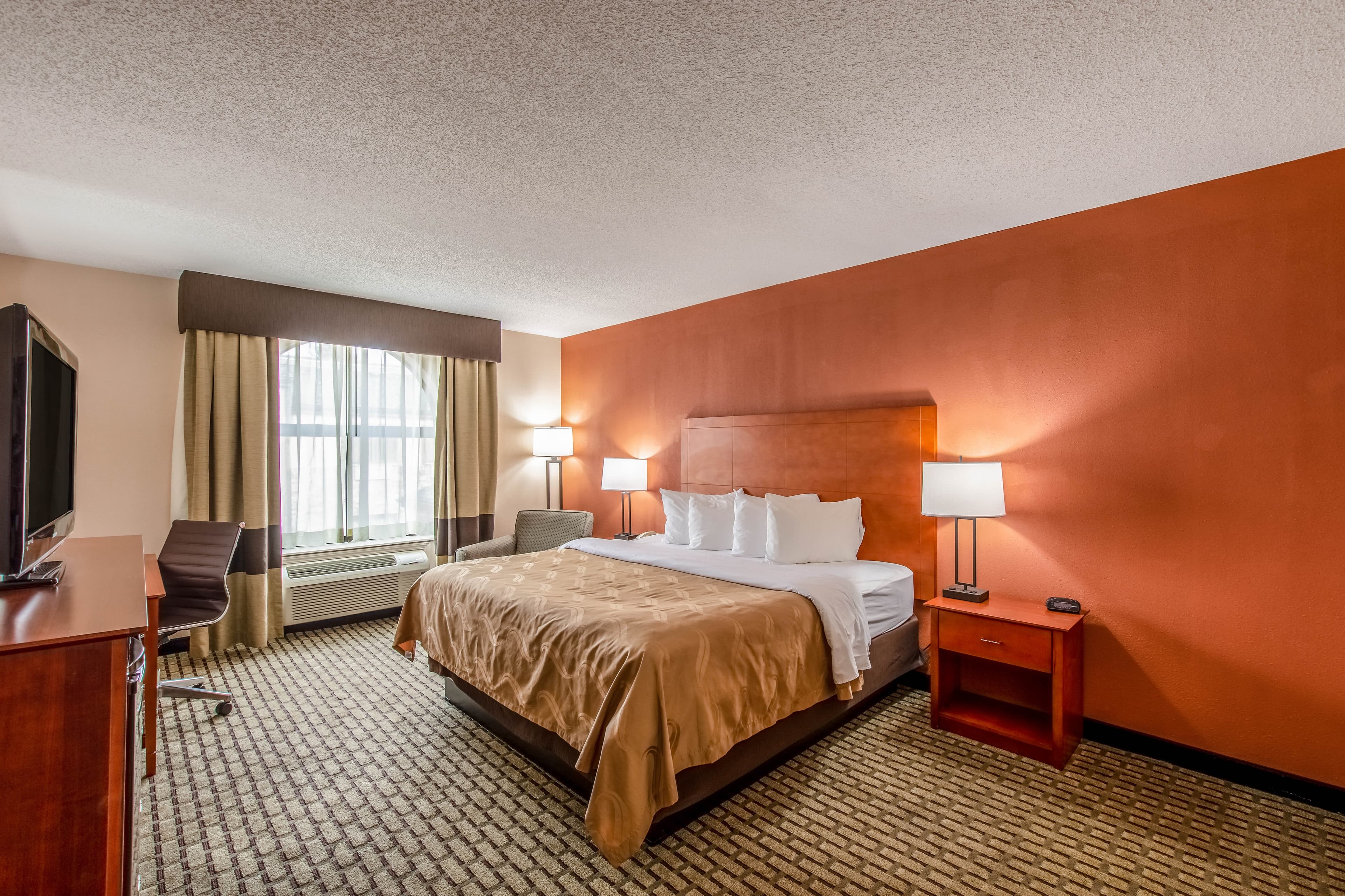 Country Inn & Suites by Radisson, Muskegon, MI — 2