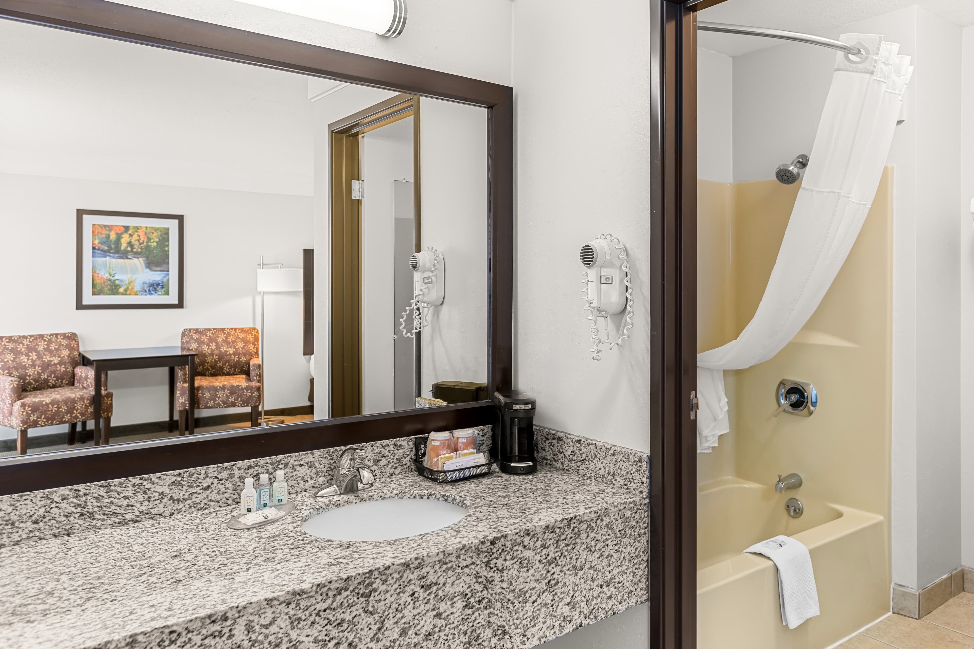 Quality Inn Lakefront — 26
