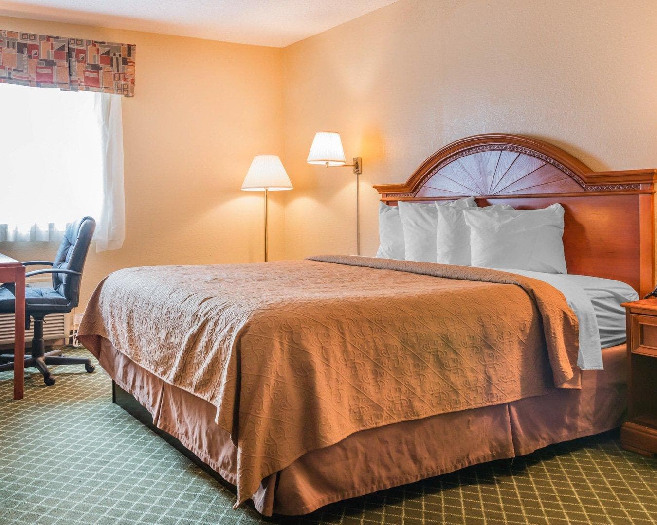 Quality Inn & Suites Detroit Metro Airport - Image 1