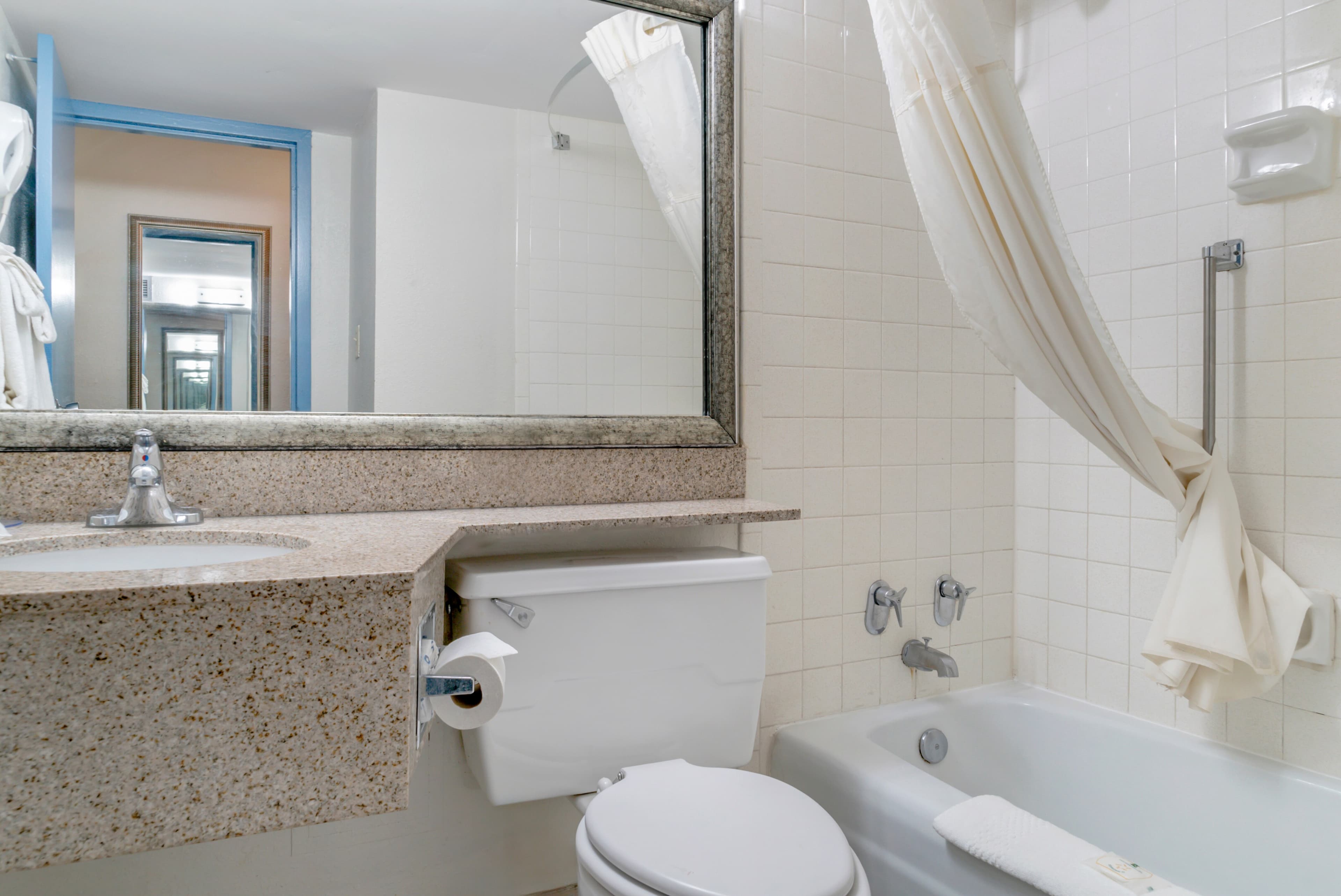 Quality Inn & Suites Banquet Center — 7