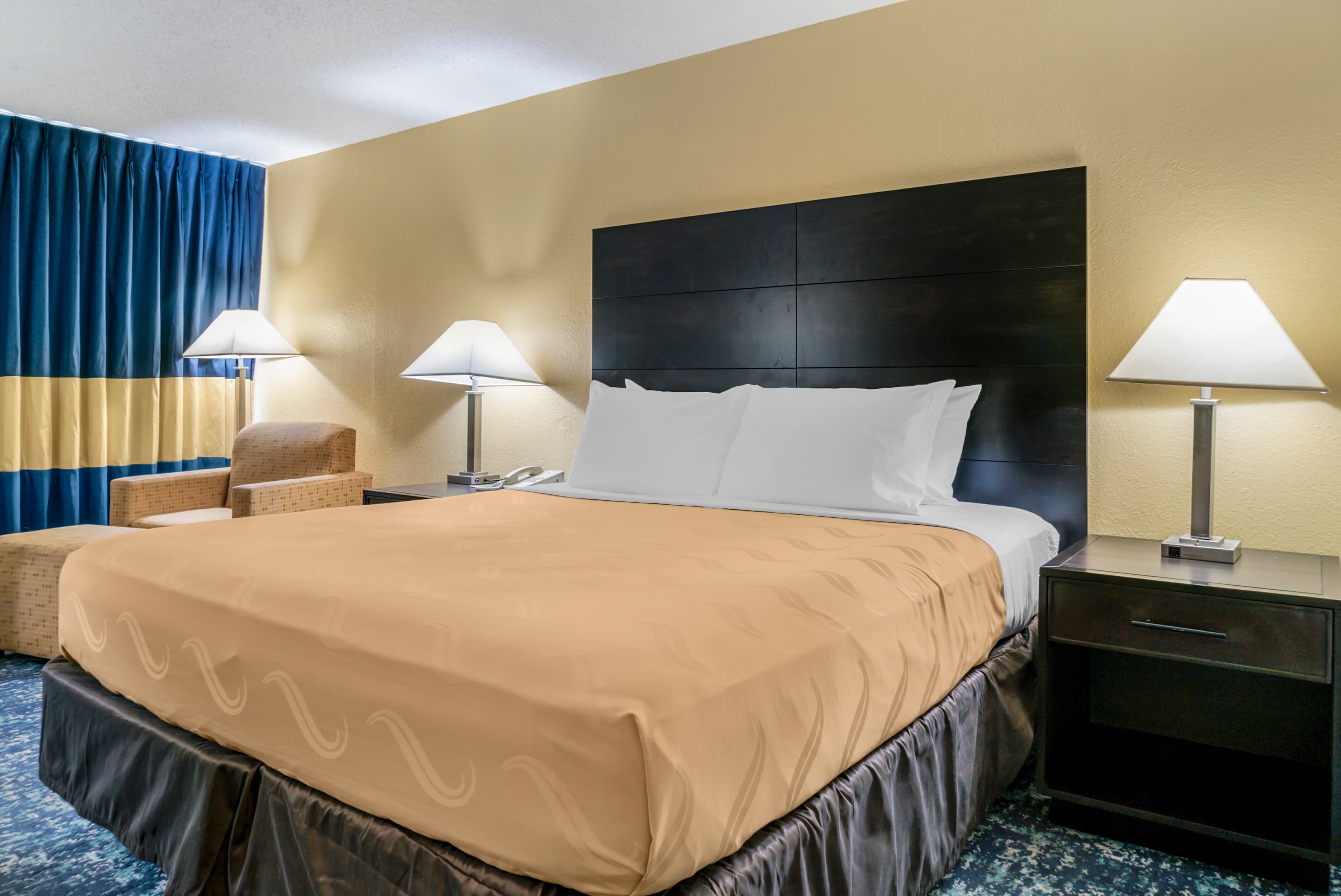 Quality Inn & Suites Banquet Center — 8