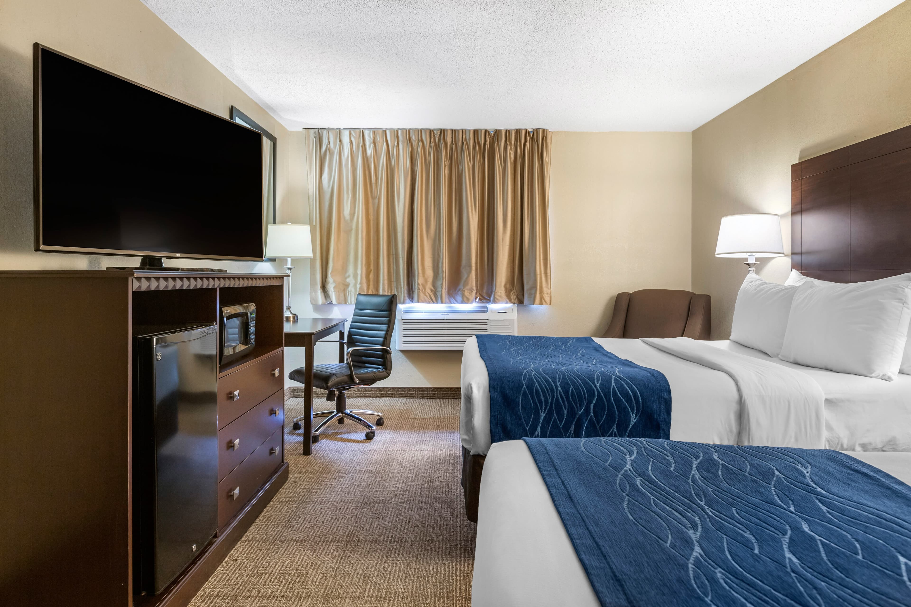 Comfort Inn Grand Rapids Airport - Image 3