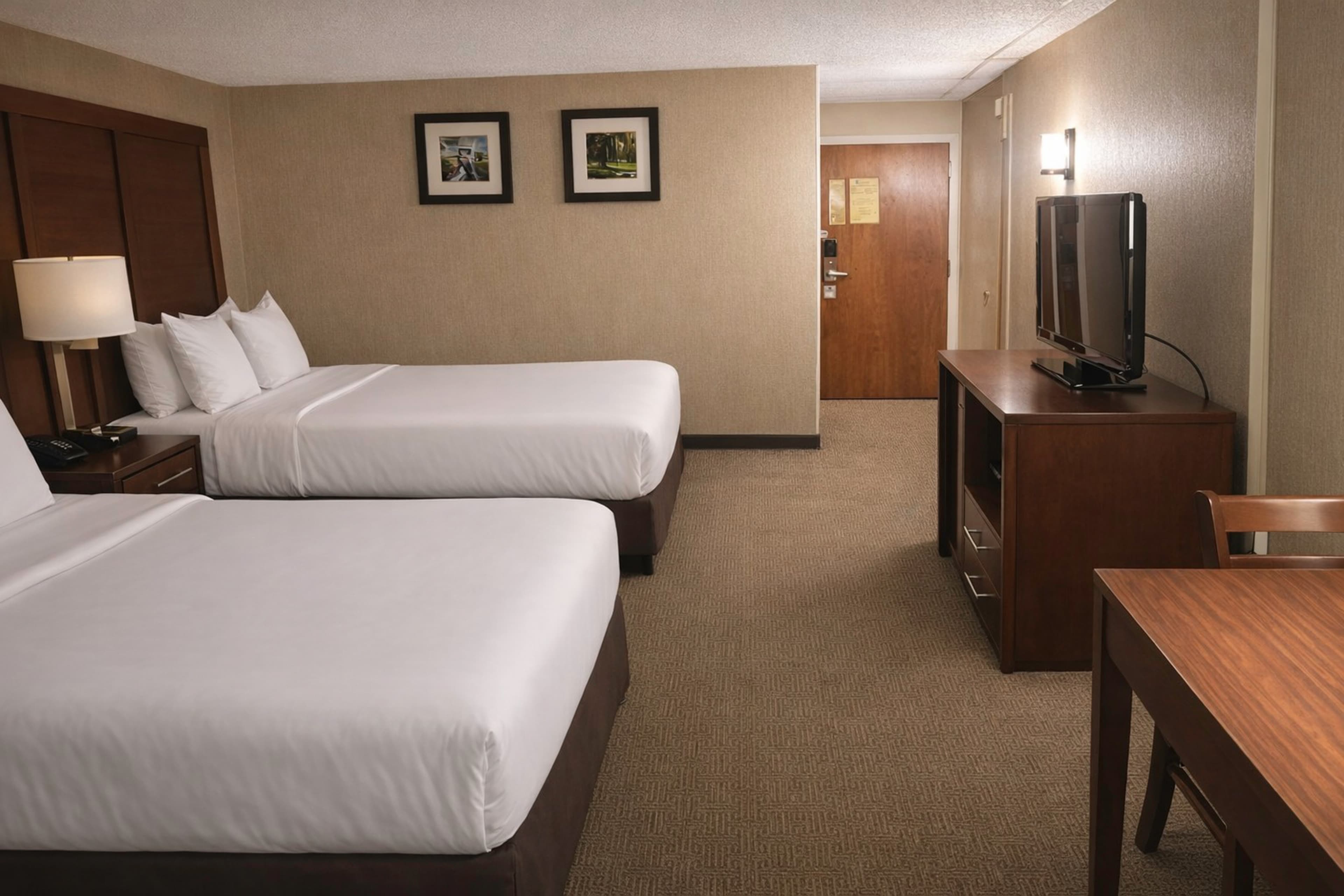 Comfort Inn Farmington Hills - Detroit Northwest - Image 2