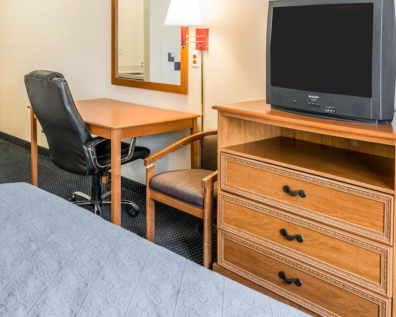 Quality Inn Kalamazoo near Wings Stadium — 20