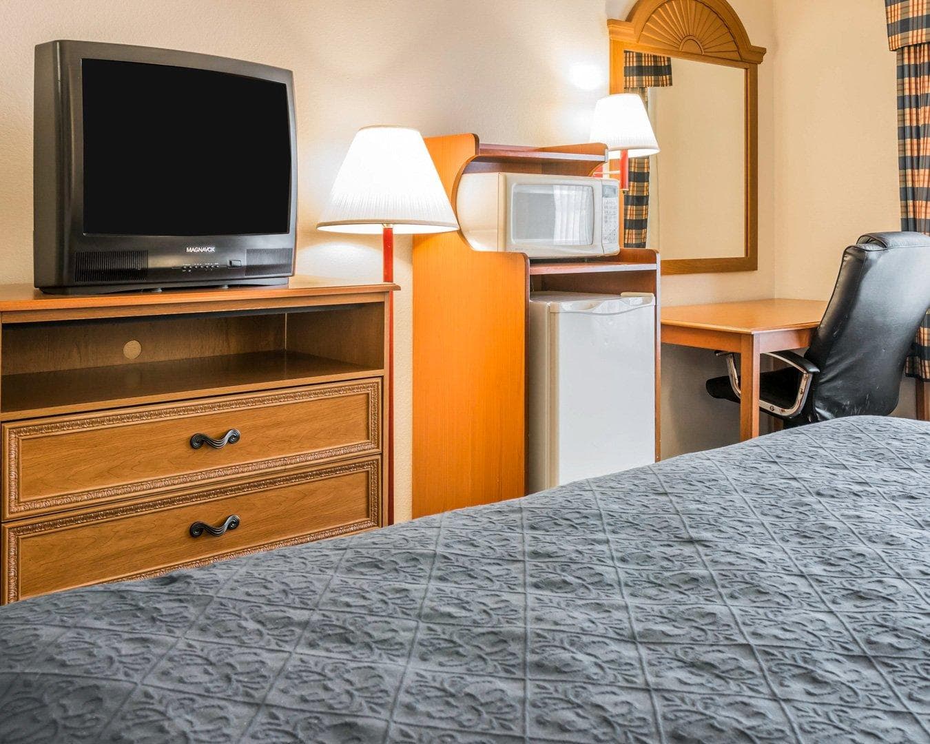 Quality Inn Kalamazoo near Wings Stadium — 7
